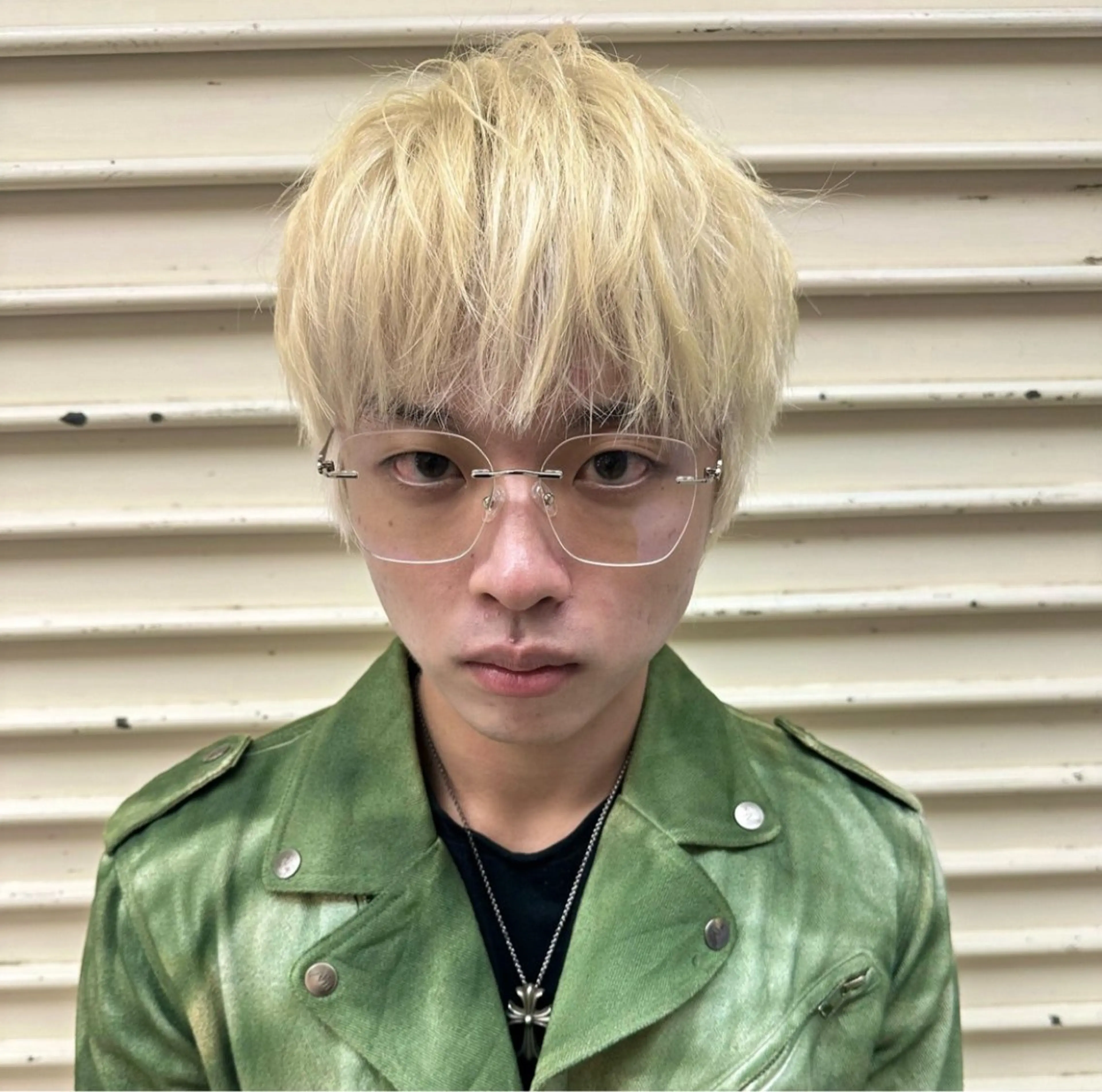 ショート カラー ヘアカラー ハイトーン/パーマ/ メンズ / 櫻本🌐のヘアスタイル