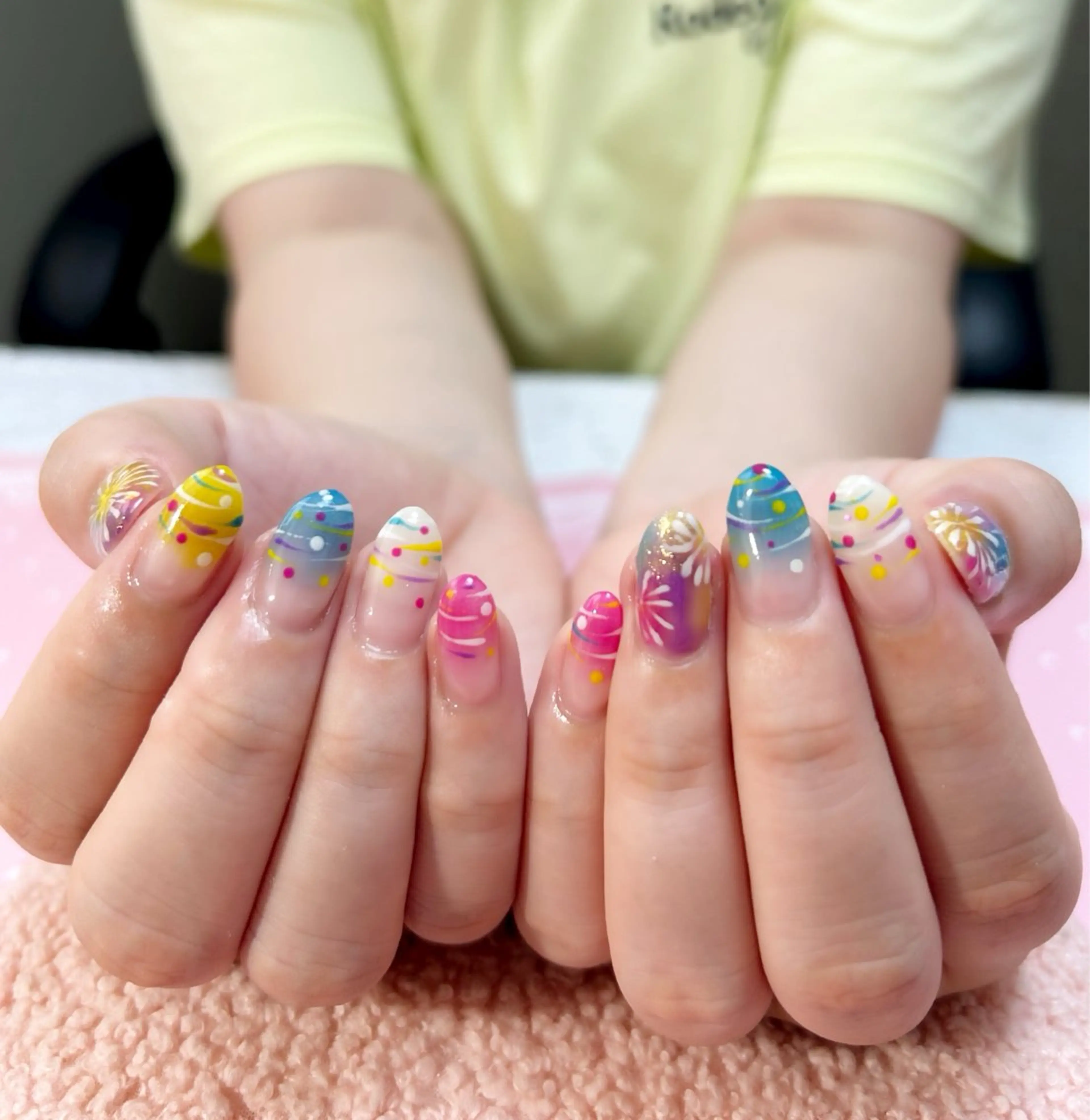 ネイル GＬA D所属・ＧＬAD グラットのネイルデザイン