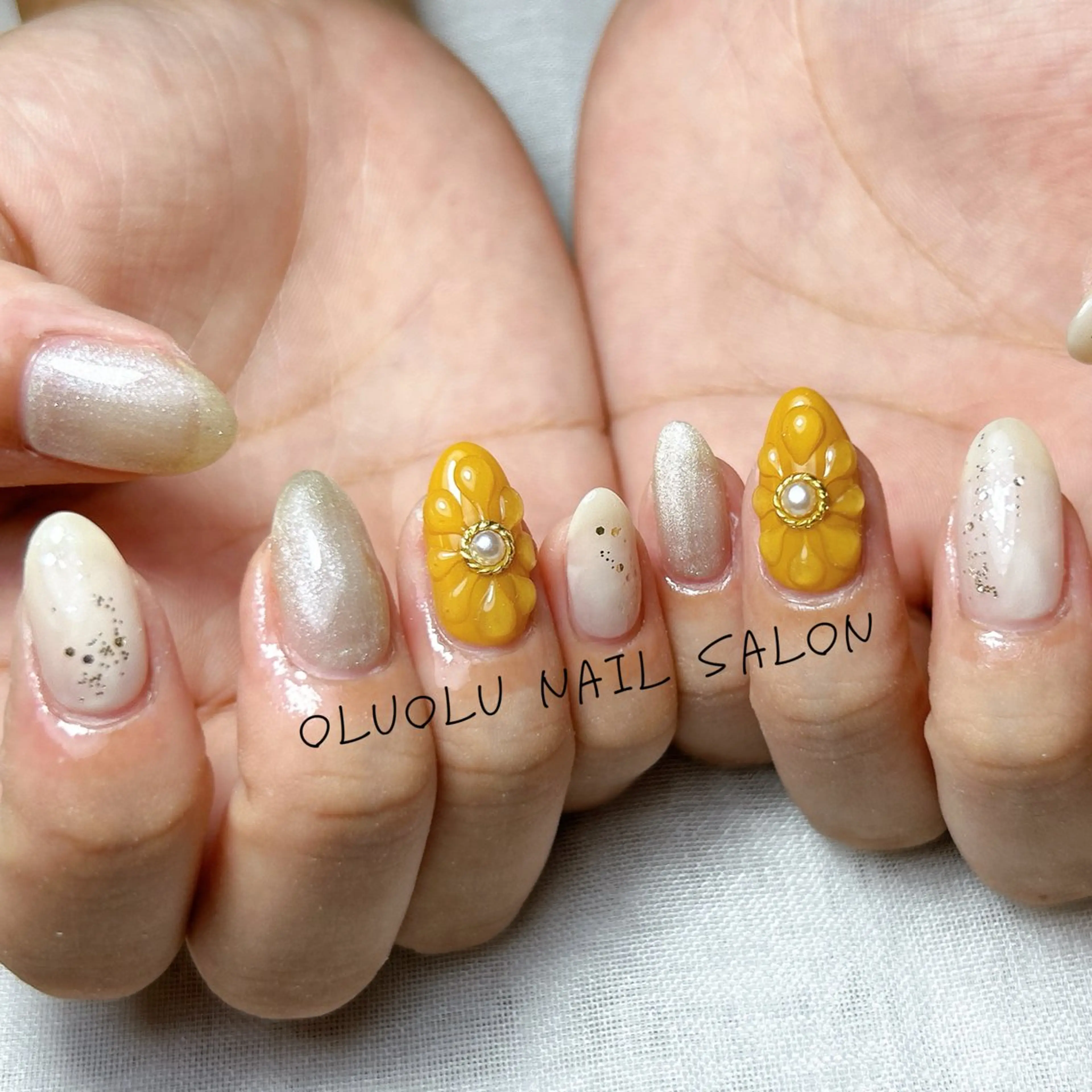 ネイル マグネットネイル oluolu nailsalonのネイルデザイン