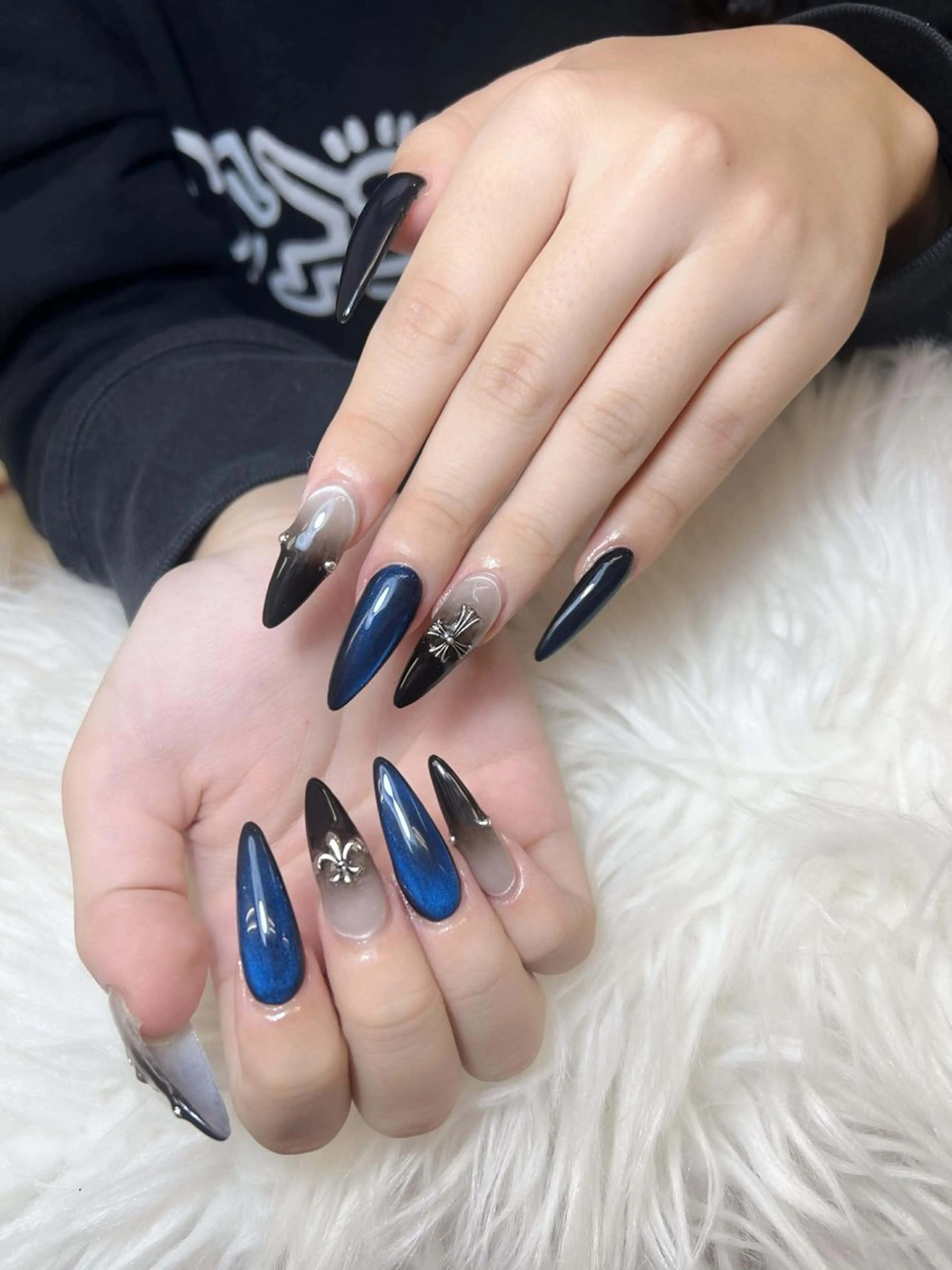 ネイル ゴテゴテ ネイルのネイルデザイン