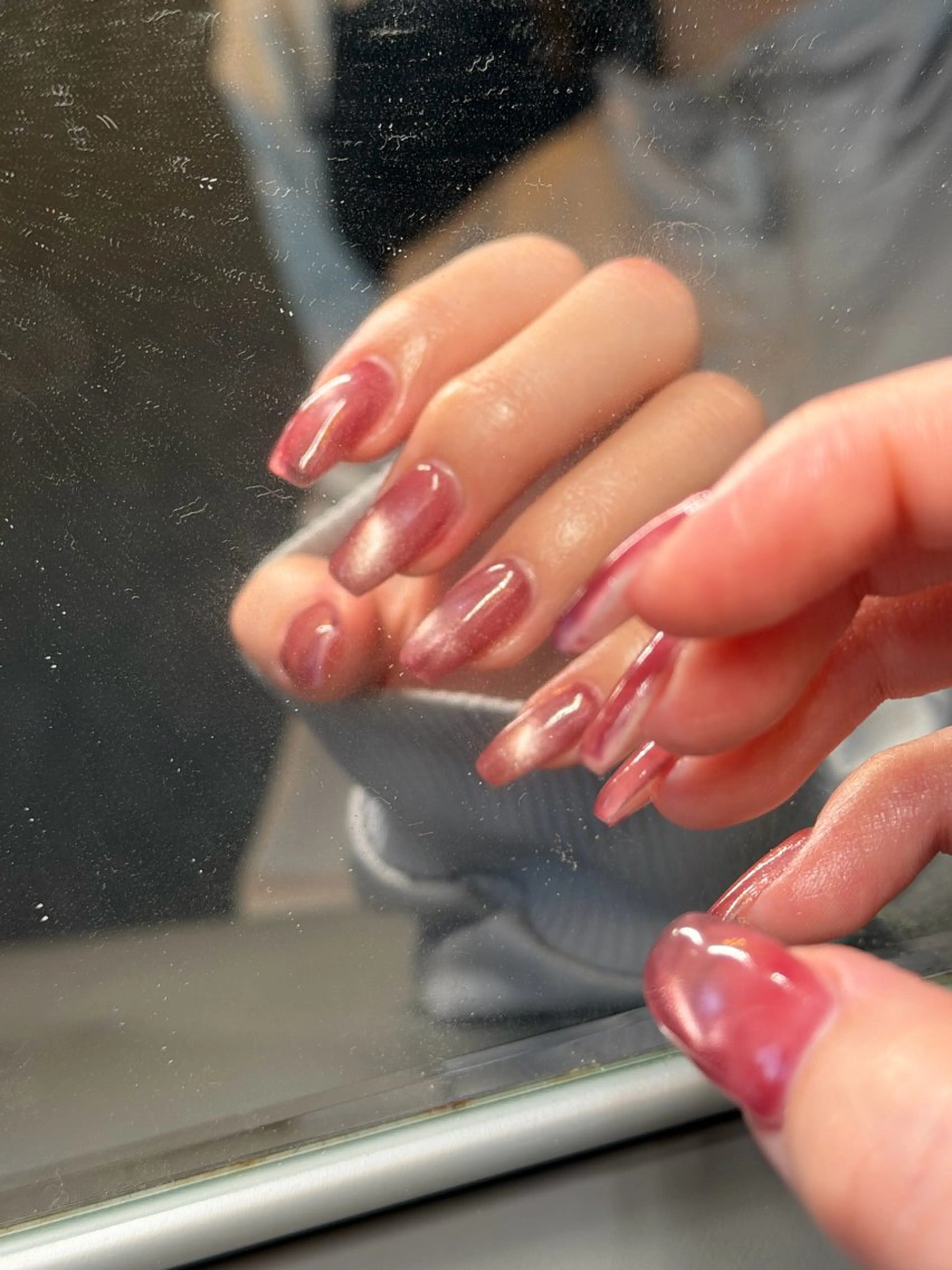 ネイル 赤色 Witch House所属・ウィッチハウス ayaのネイルデザイン