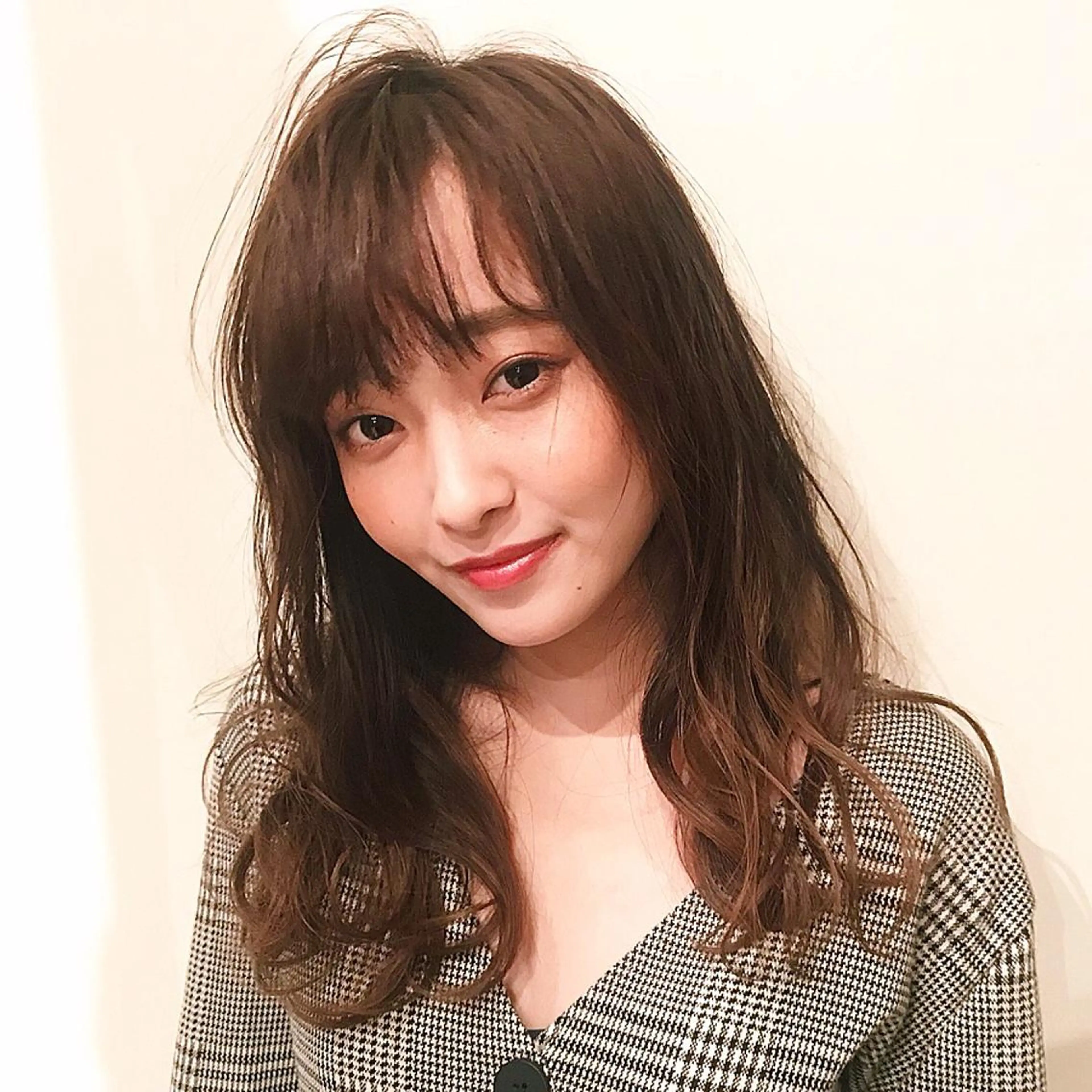 ロング カット スナコザワ レナのヘアスタイル