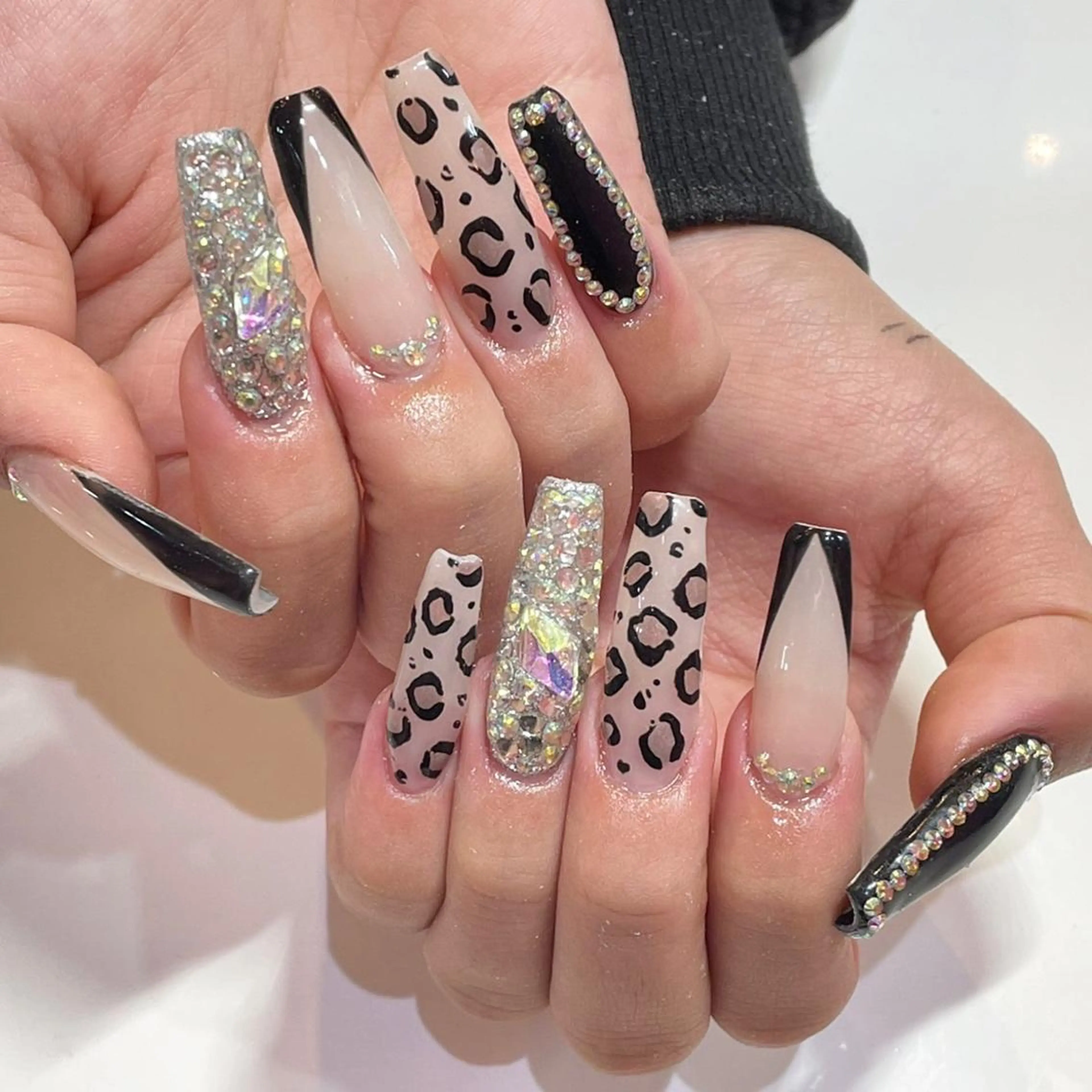 ネイル NAILSGOGO shibuyaのネイルデザイン