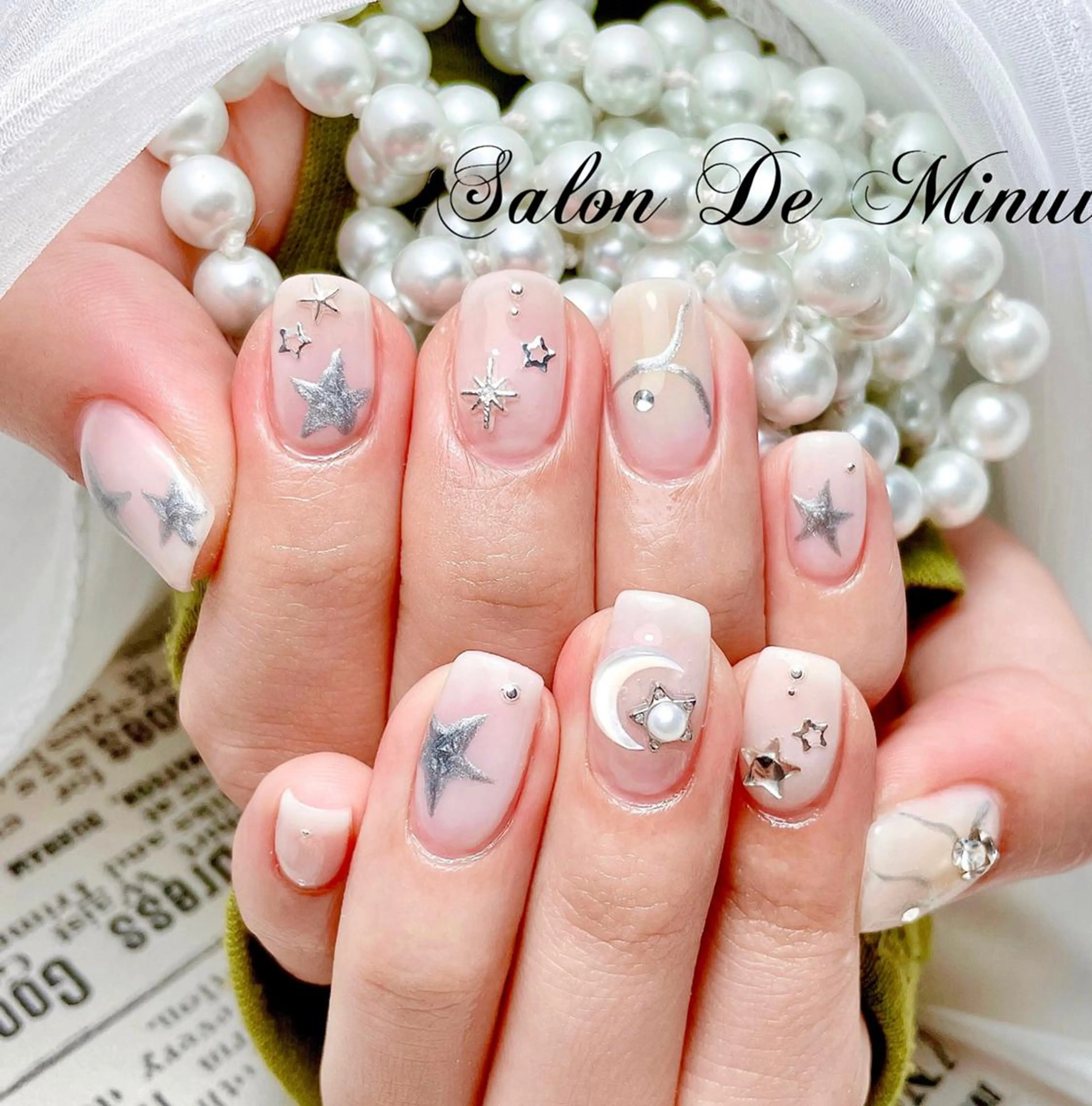 ネイル ハンドネイル ハンドケア Momo 🤍のネイルデザイン