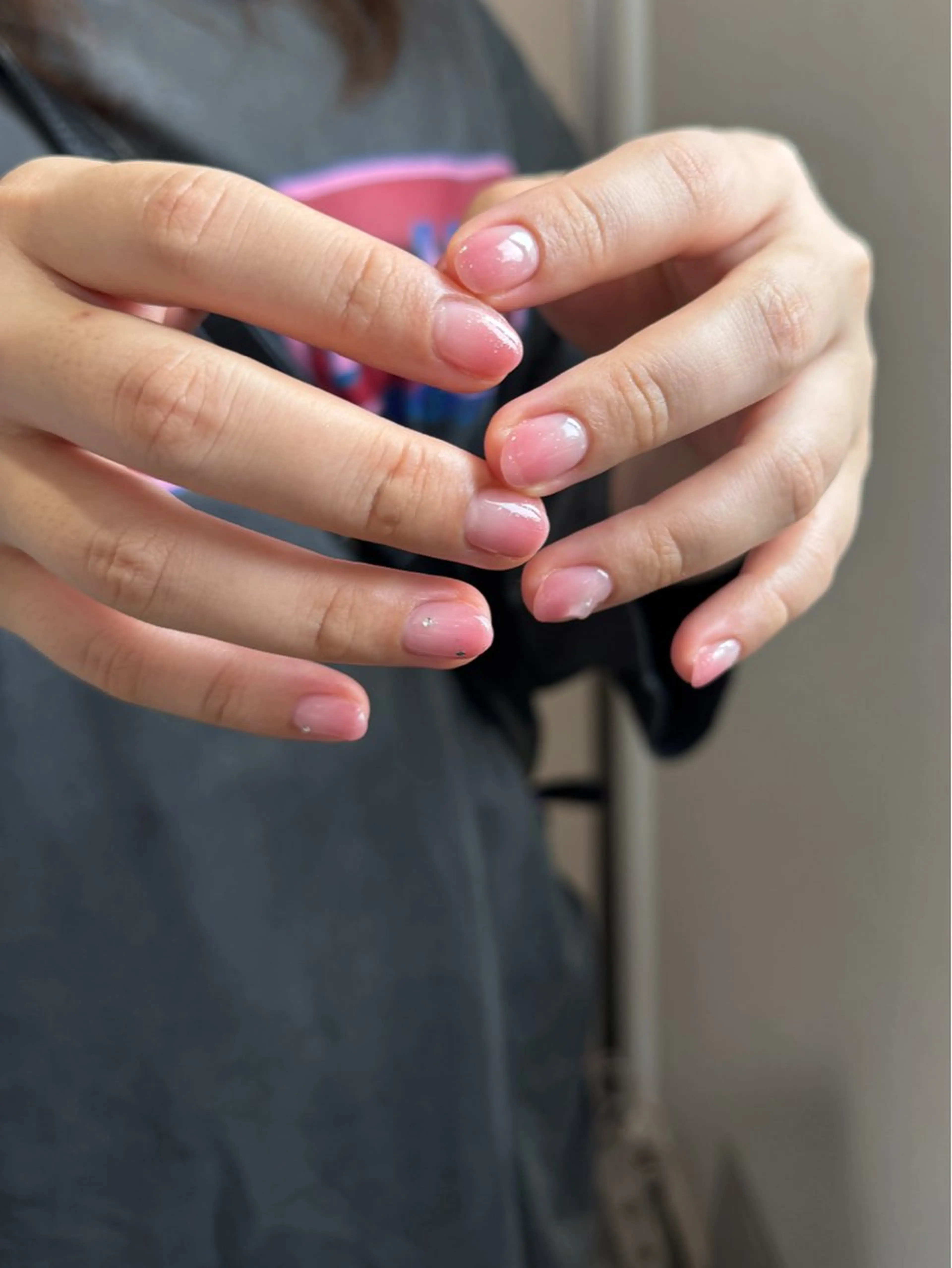 ネイル グラデーション ハート ピンク ハンドネイル pointillé .ayaのネイルデザイン