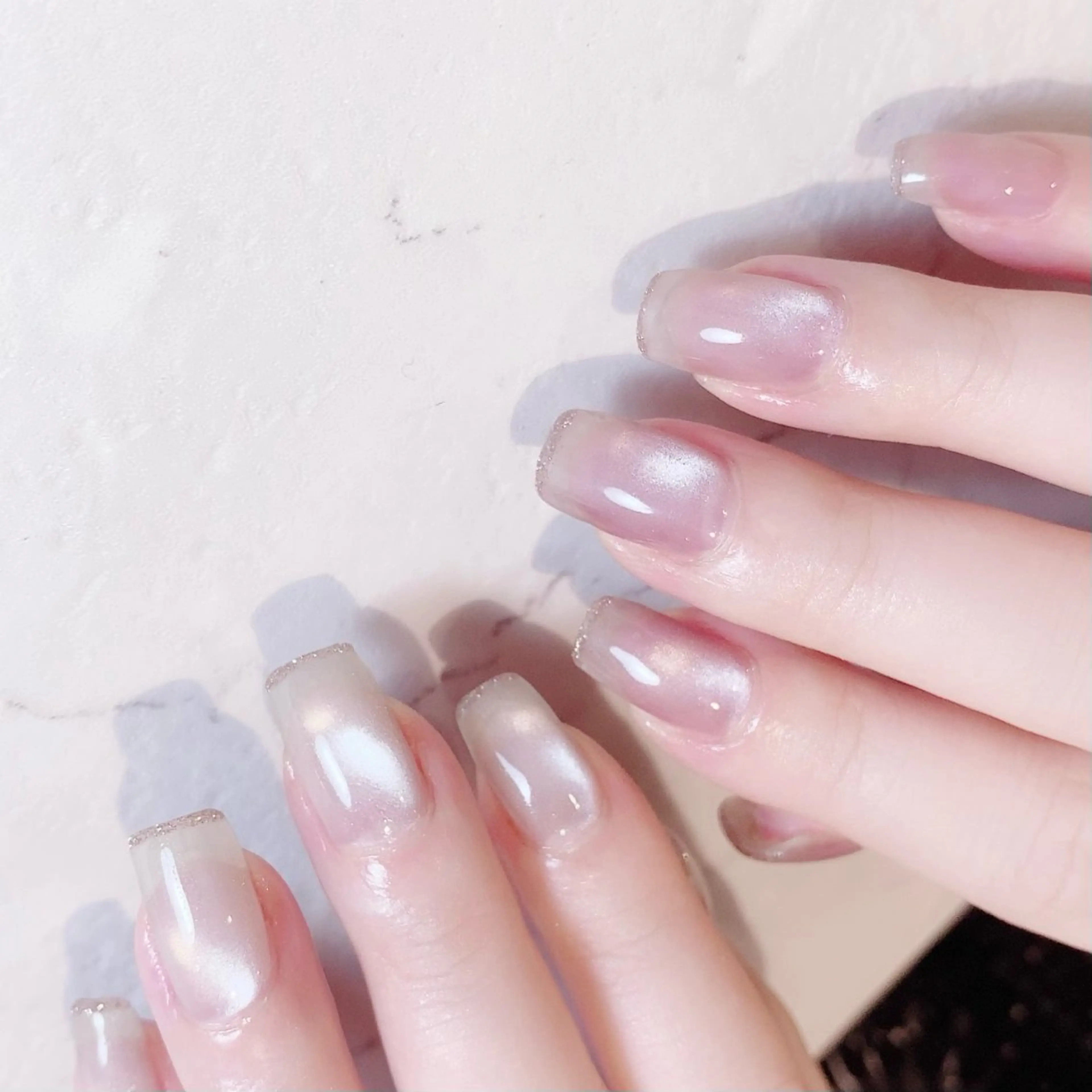 ネイル フレンチネイル ラメ(グリッター) プライベートサロン Rのネイルデザイン