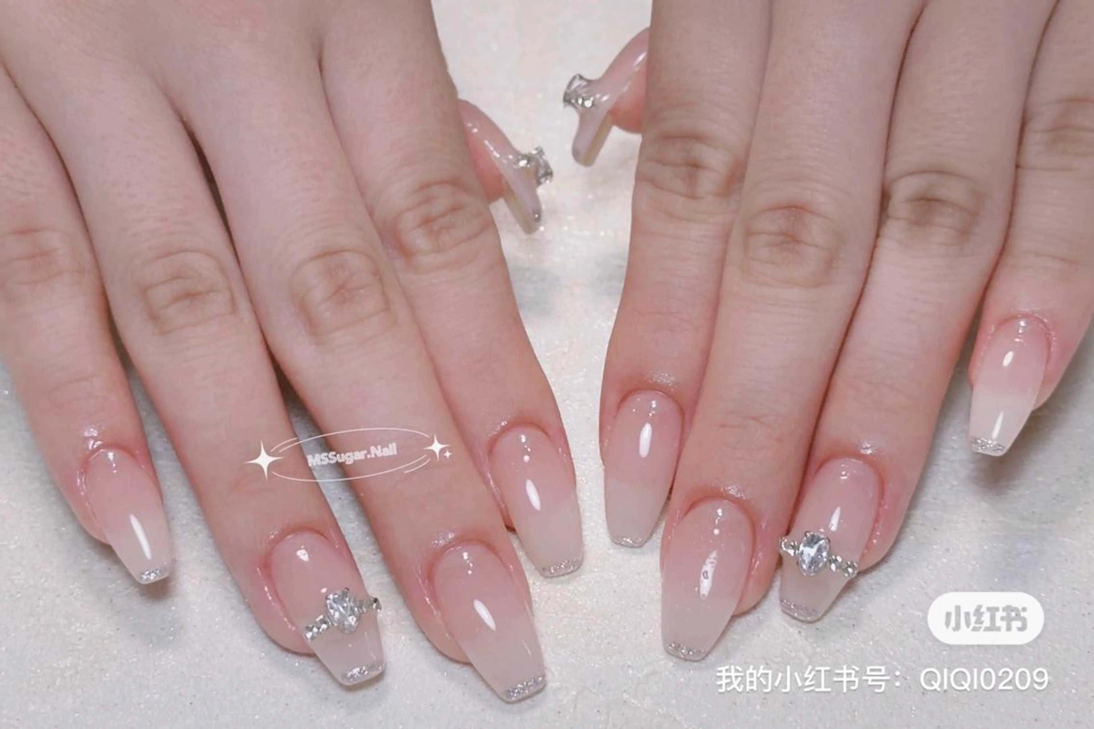 ネイル ハロウィン ロングネイル マグネットネイル スカルプネイル ネイルチップ ハンドネイル Mss ミサキのネイルデザイン