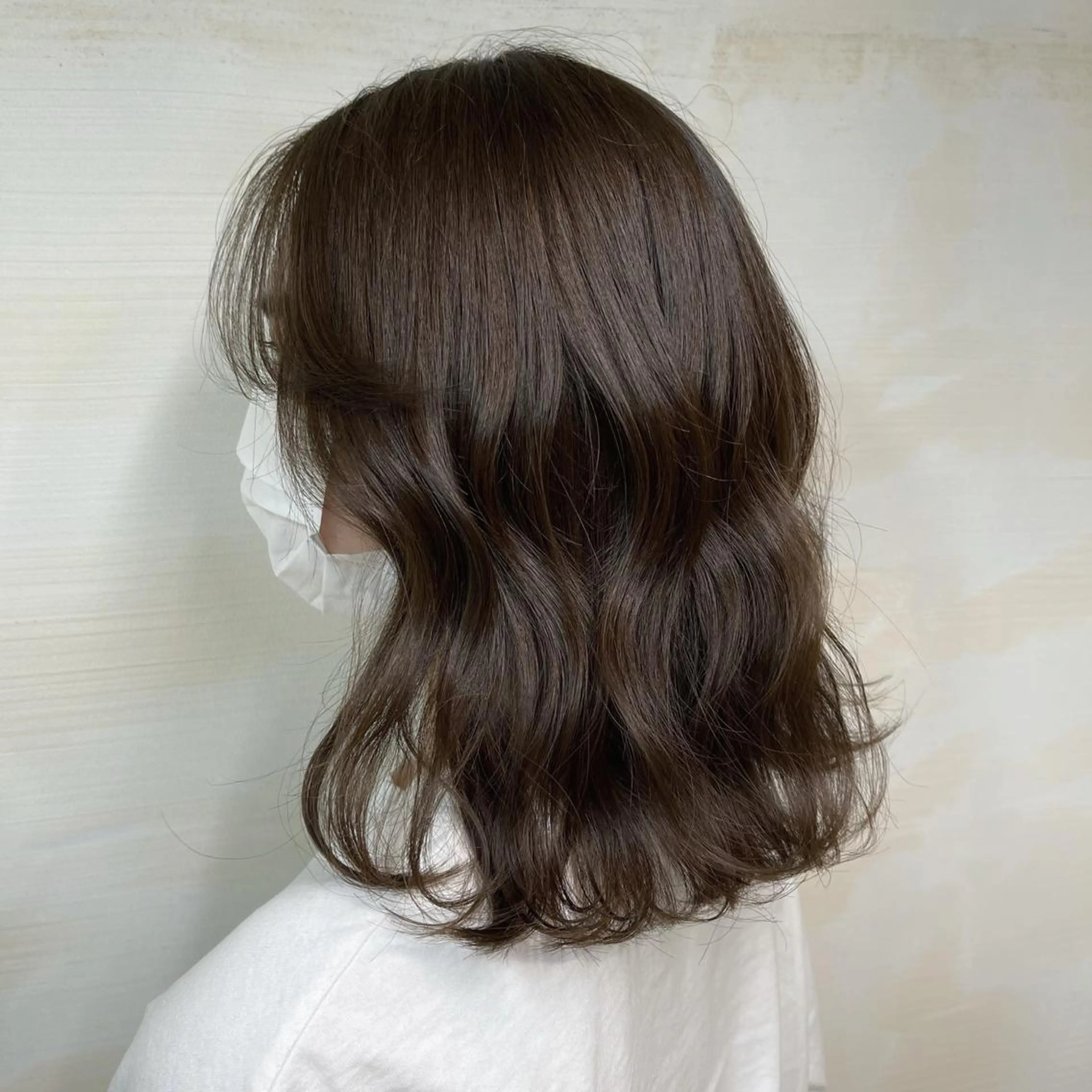 ミディアム カラー ブラウンカラー マットブラウン カット ヘアカラー MEI💫銀座 エクステ/艶カラーのヘアスタイル