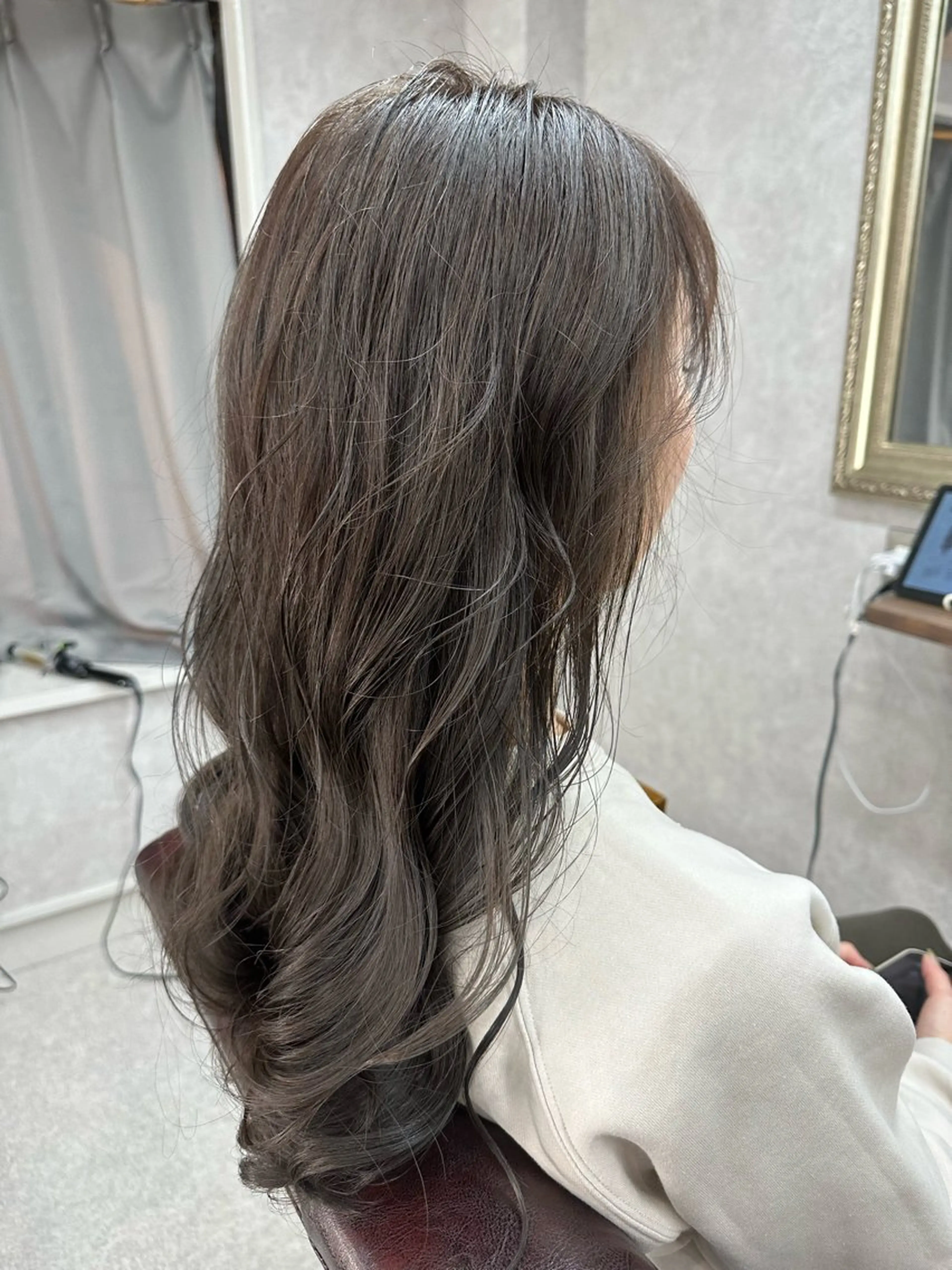 ロング カラー カット ヘアカラー トリートメント Lien 深井店のヘアスタイル