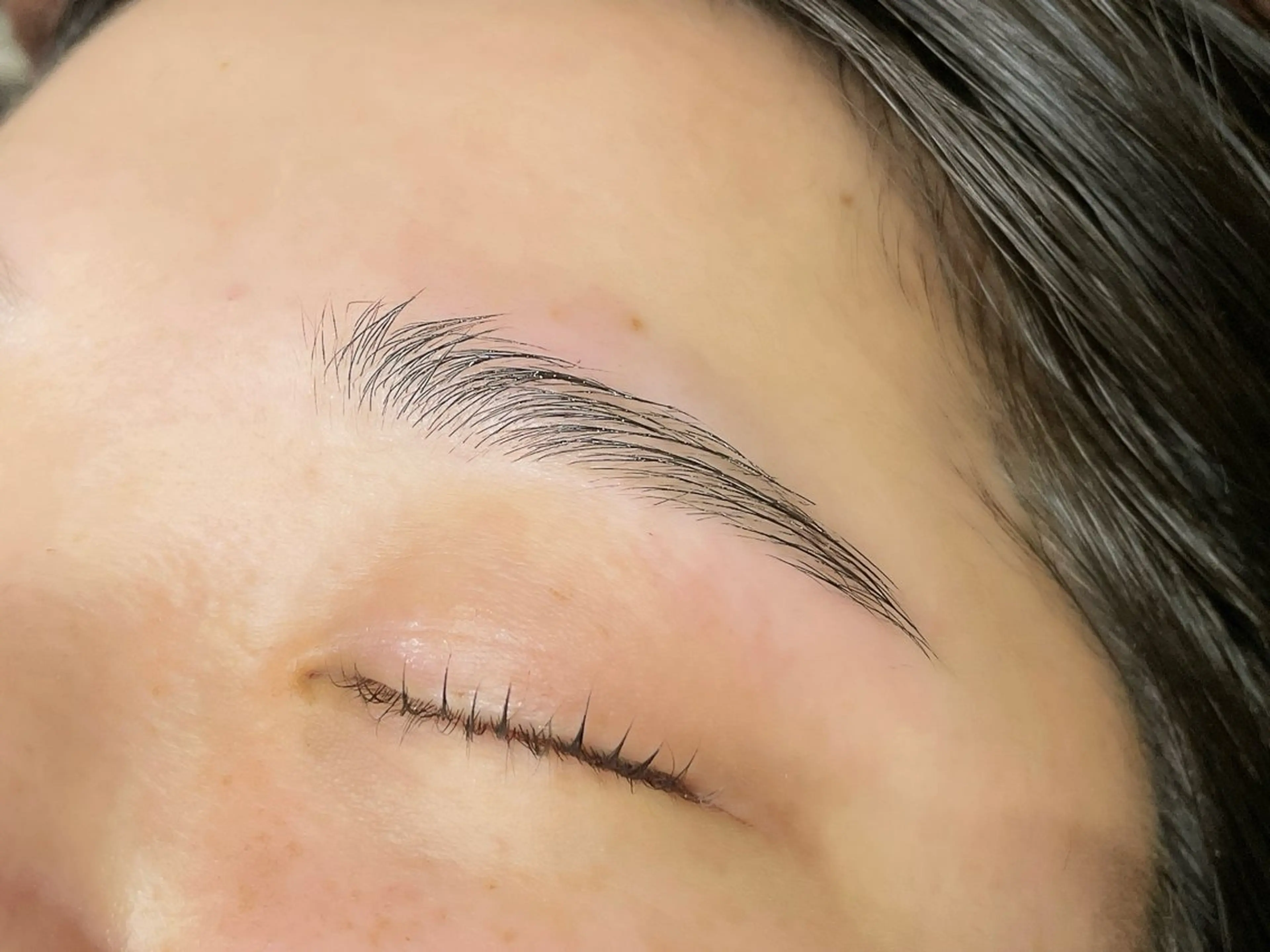 アイブロウ ダリアビューティー所属・LEDエクステ🫧 ダリアビューティーの眉毛・アイブロウイメージ