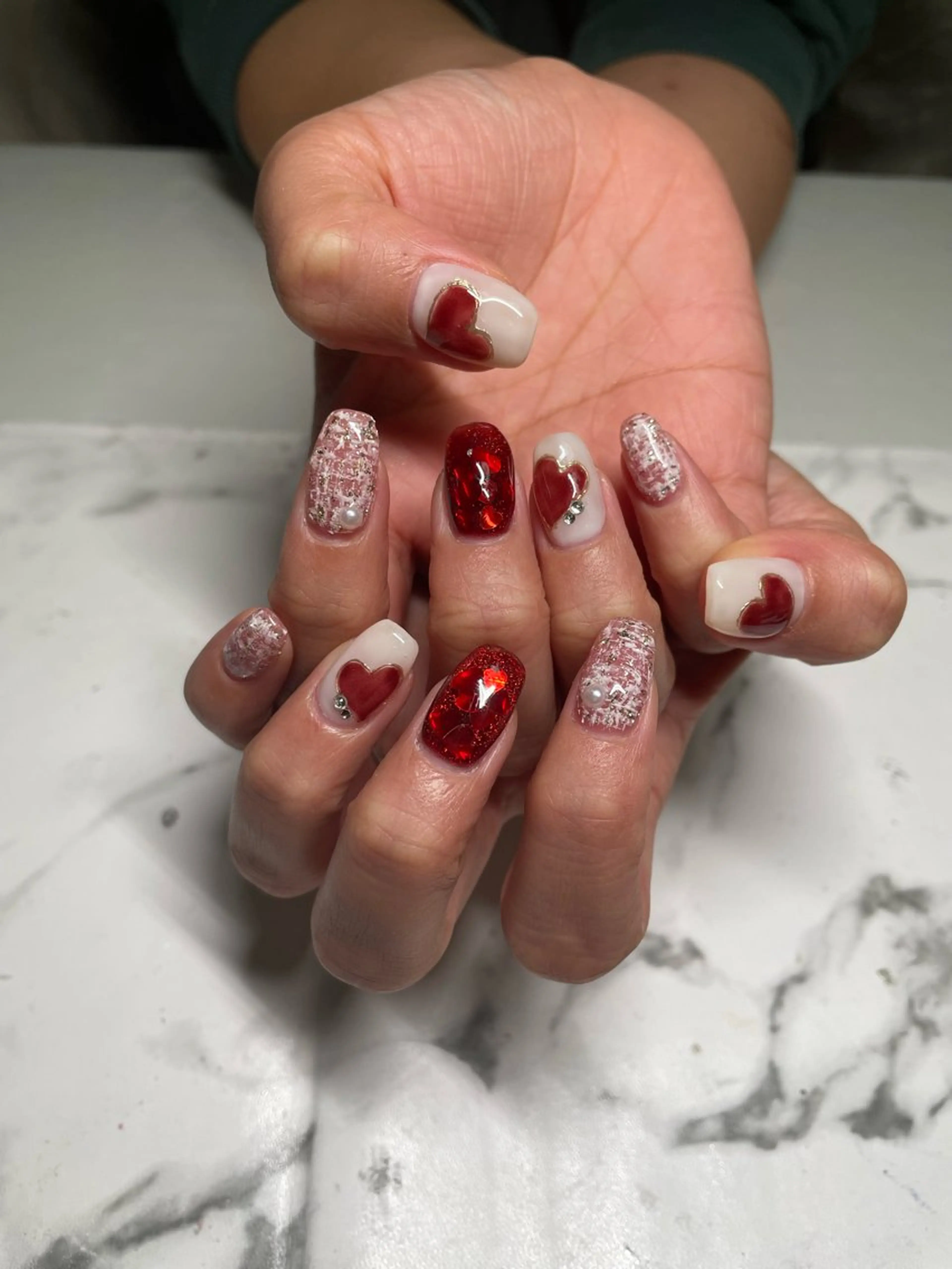 ネイル Mi-roomネイル 耳ツボジュエリーのネイルデザイン