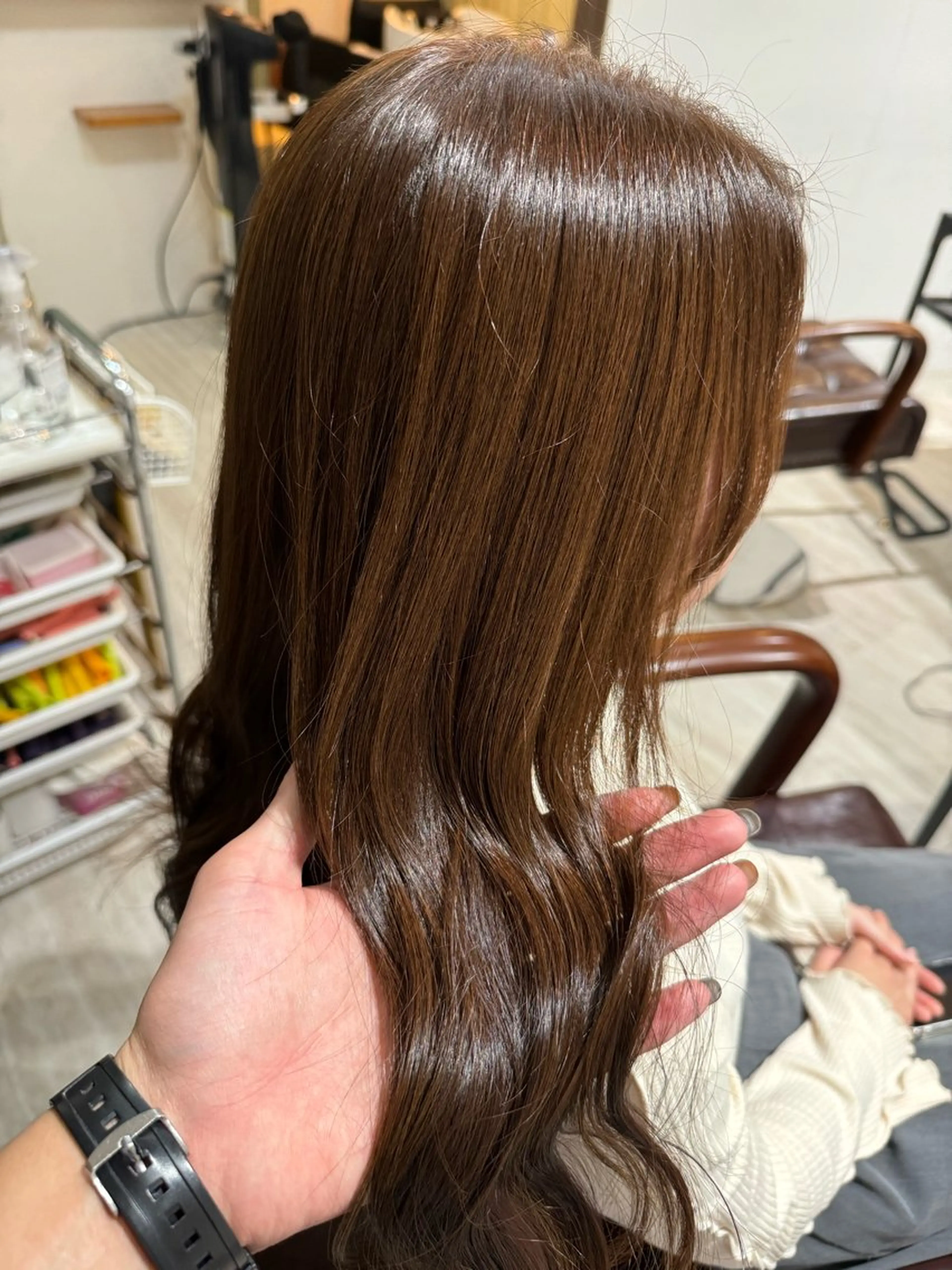 ロング カット ヘアカラー 小村 誠也のヘアスタイル