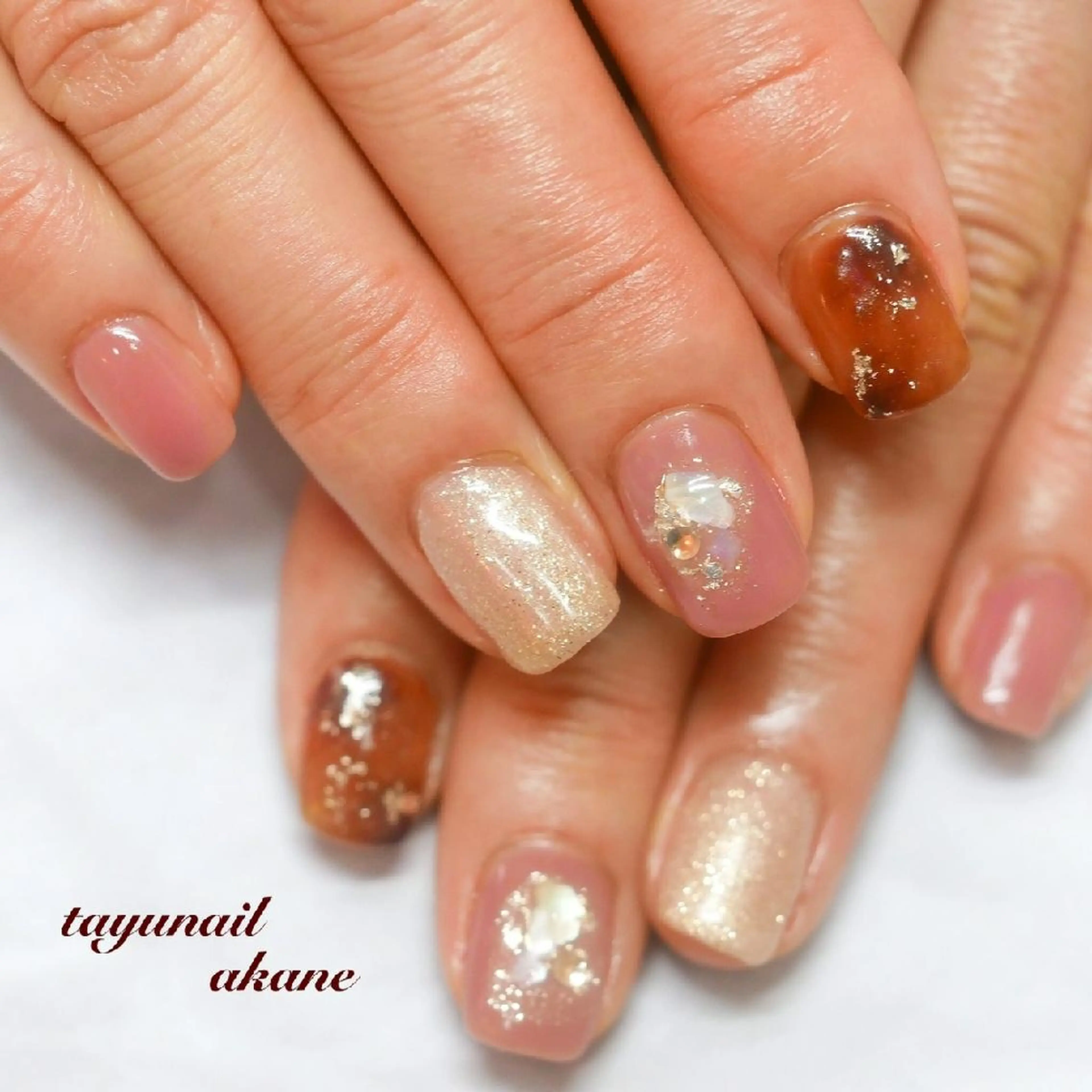 ネイル べっ甲ネイル ブルー ジェルネイル ゴールド パラジェル ネイルサロン・ネイルスクール　たゆnail所属・ネイルサロン 【たゆnail】のネイルデザイン