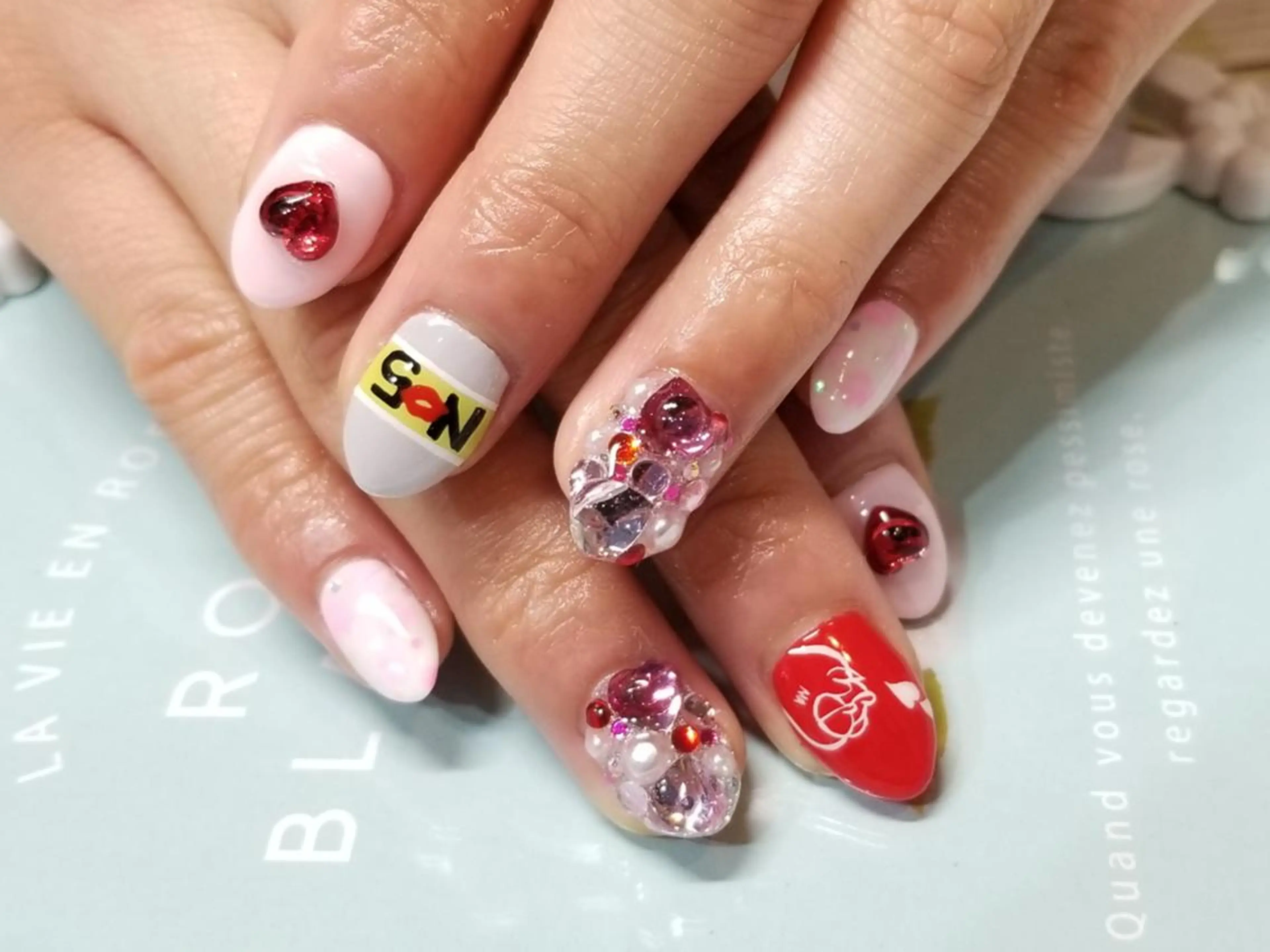 ネイル おで@ oderi_nailのネイルデザイン