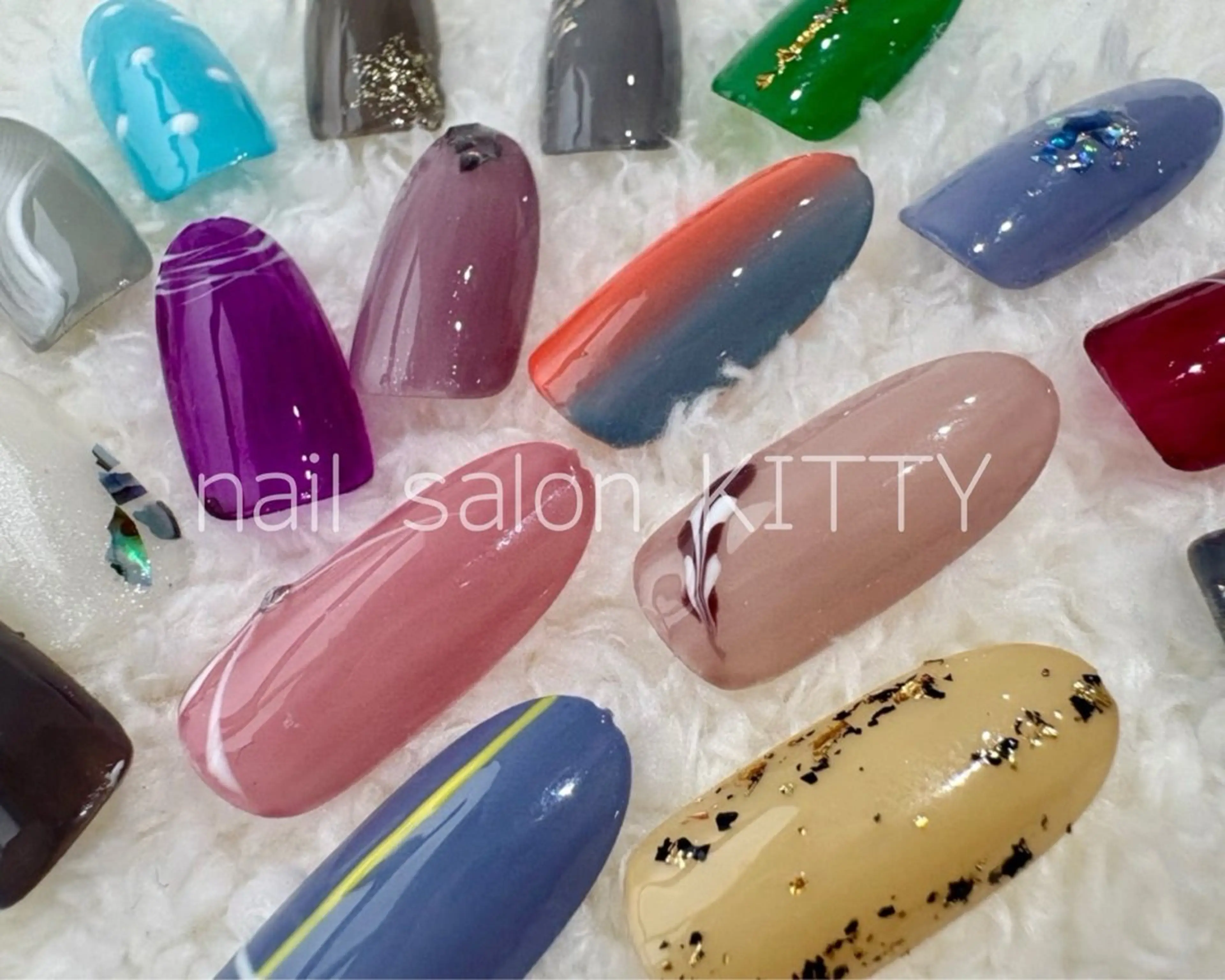 ネイル KITTY玉川上水店所属・KITTY KUMIKOのネイルデザイン