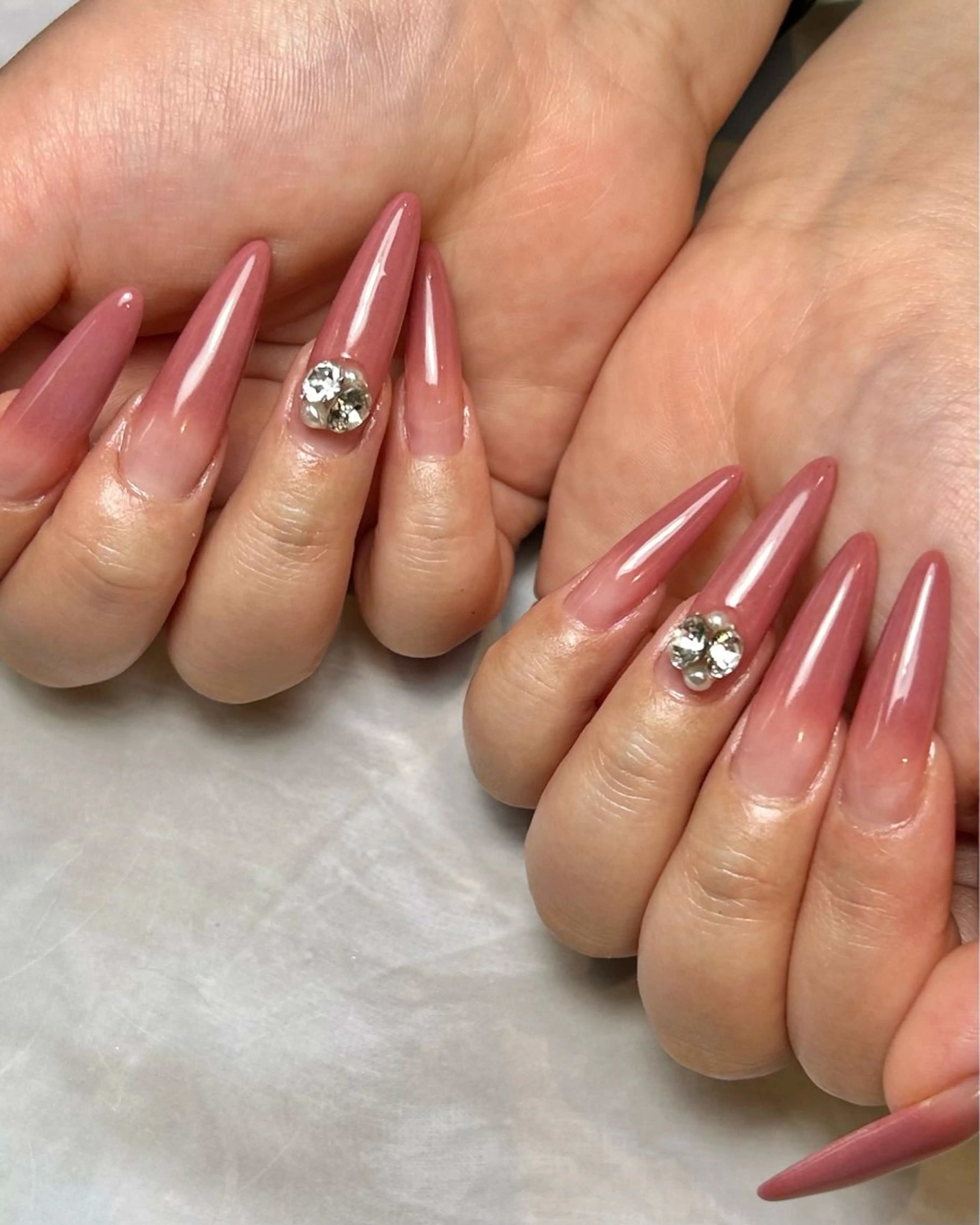 ネイル 持ち込み ピンク Reflection marikoのネイルデザイン