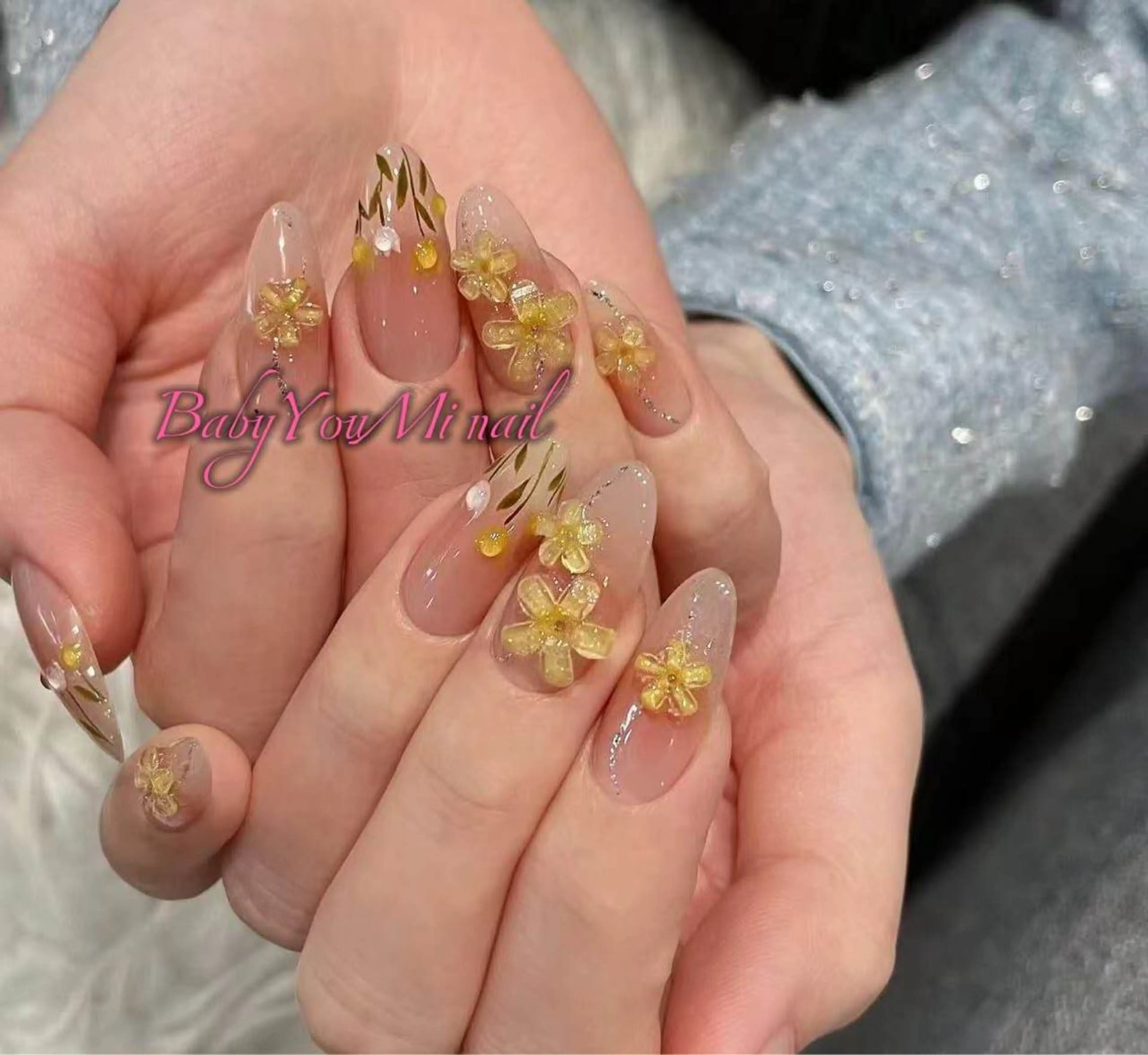ネイル オーロラネイル フラワーネイル フットネイル フレンチネイル ジェルネイル ハンドネイル BabyYouMi ねねのネイルデザイン