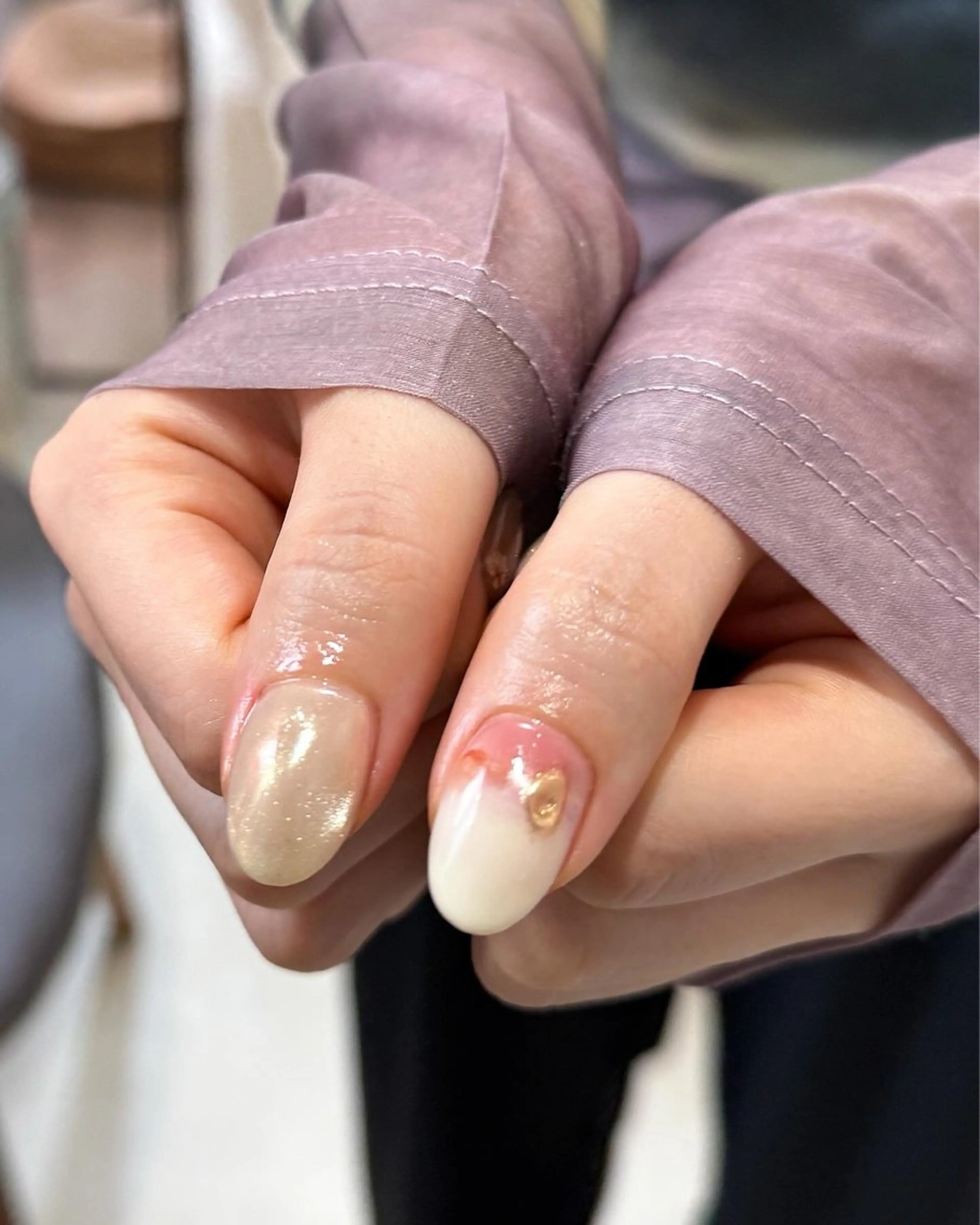 ネイル フラワーネイル ジェルネイル ゴールド マグネットネイル ミラーネイル ハンドネイル pointillé .ayaのネイルデザイン