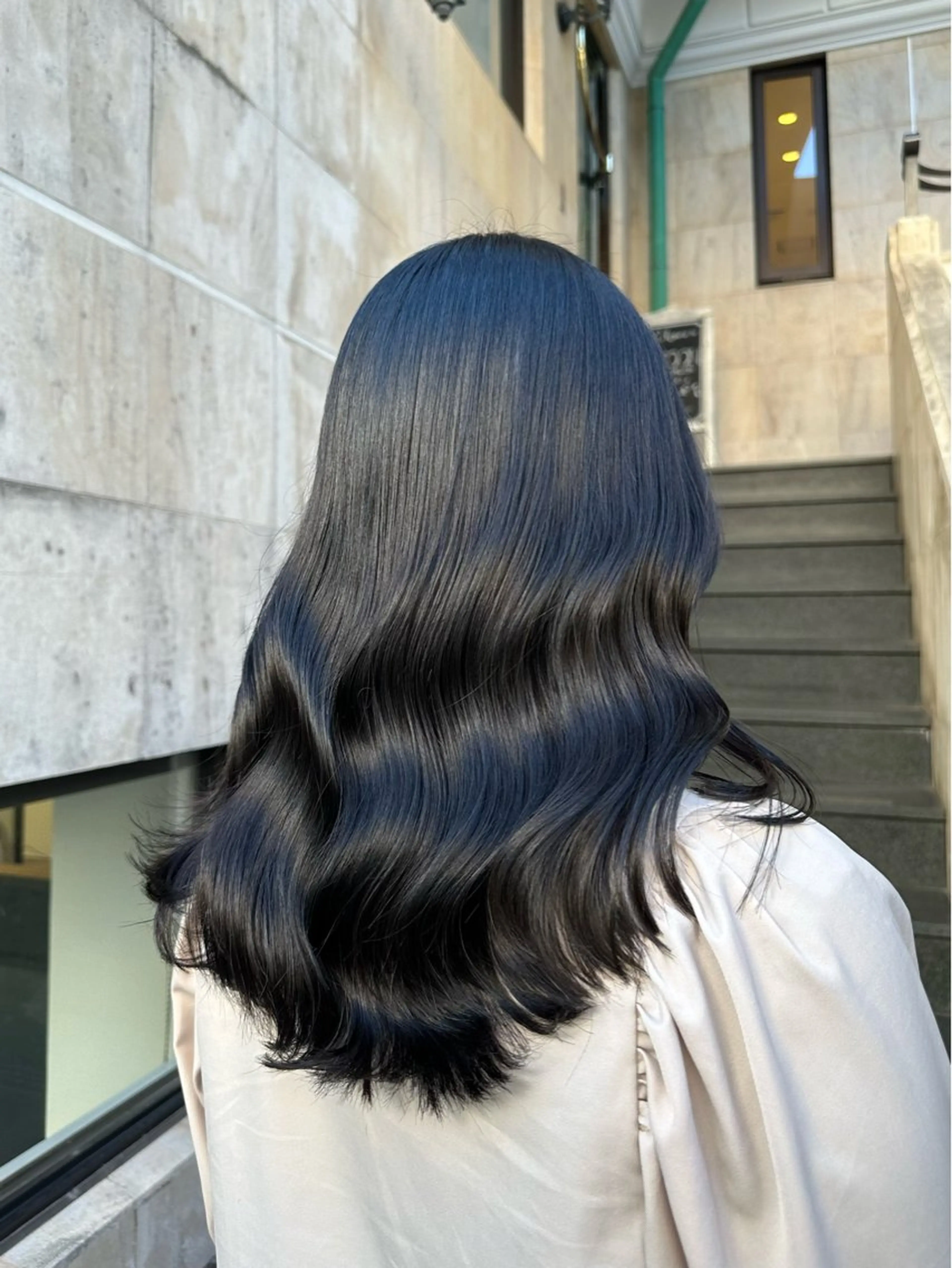 ロング カラー 黒髪 ブルーカラー ブルーブラック グレーブラック カット ヘアカラー トリートメント ヘッドスパ 韓国風/美髪/透明感 hiroのヘアスタイル