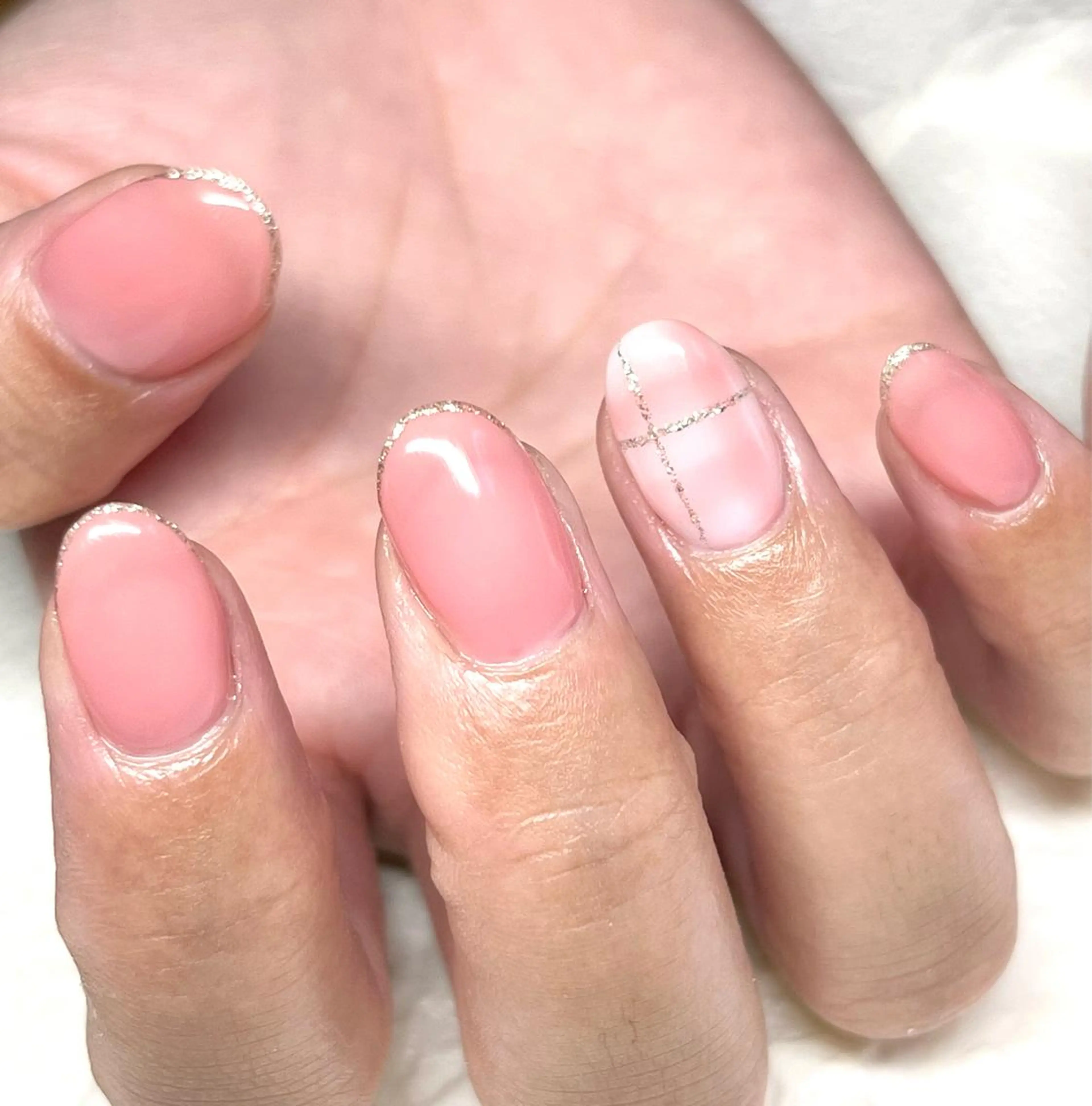 ミディアム ネイル ハンドネイル まり りぃ〜んのネイルデザイン