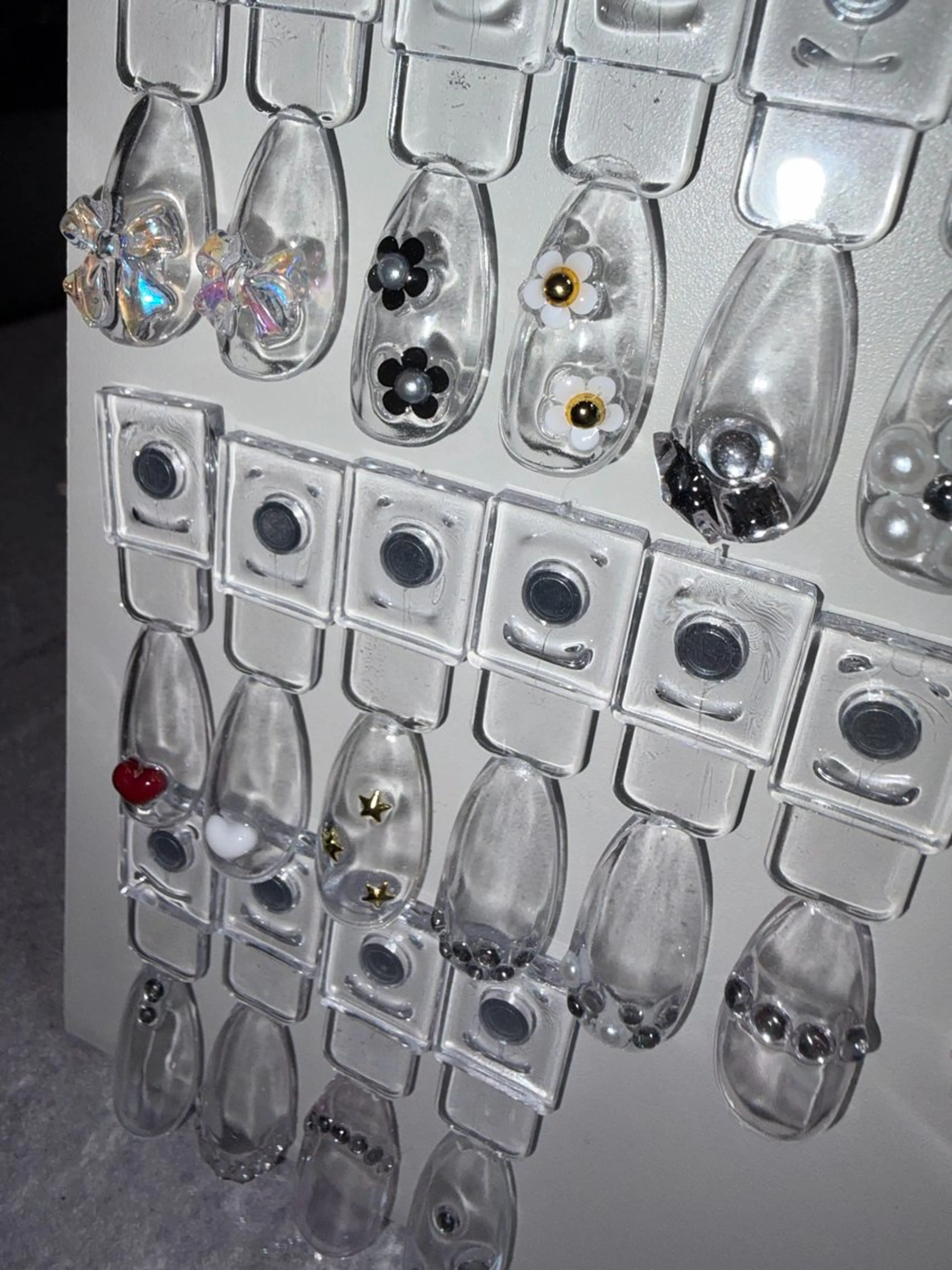 ネイル ネイルスクールw yuriのネイルデザイン