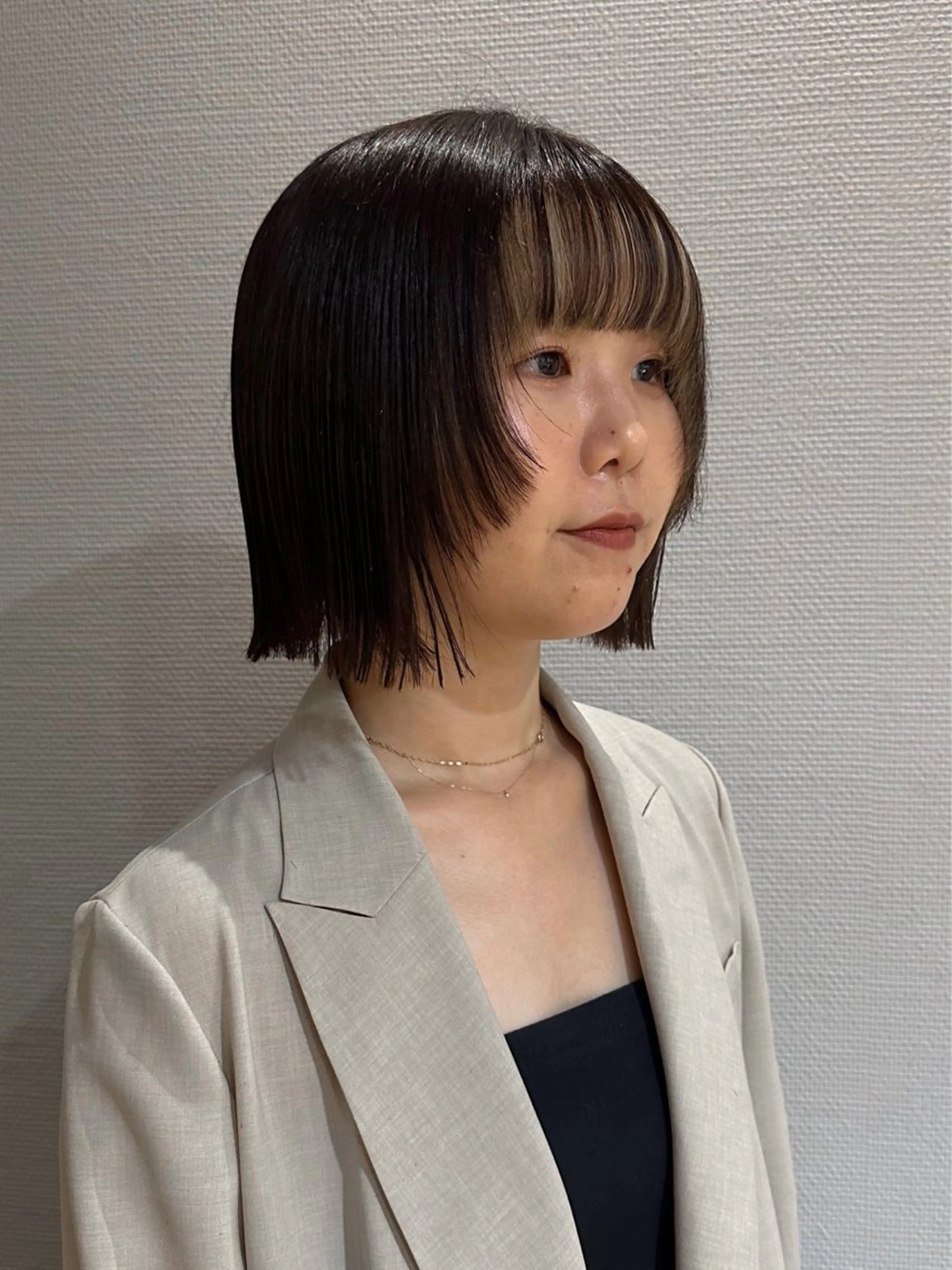 ミディアム カラー デザインカラー カット ヘアカラー パーマ 縮毛矯正 トリートメント ヘッドスパ ota miyuuのヘアスタイル