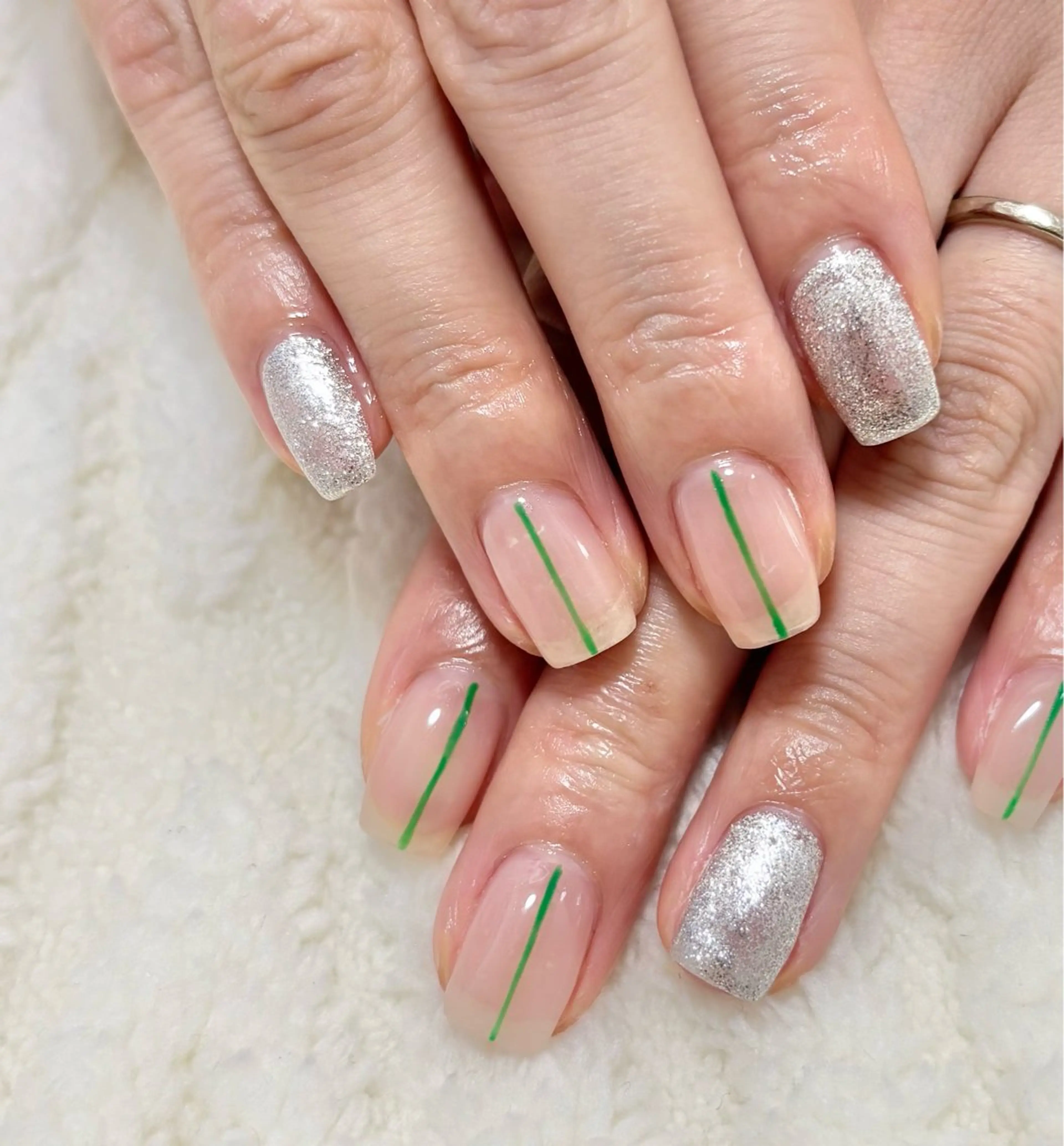 ネイル キラキラネイル シンプルネイル ハンドネイル わたなべ さやかのネイルデザイン