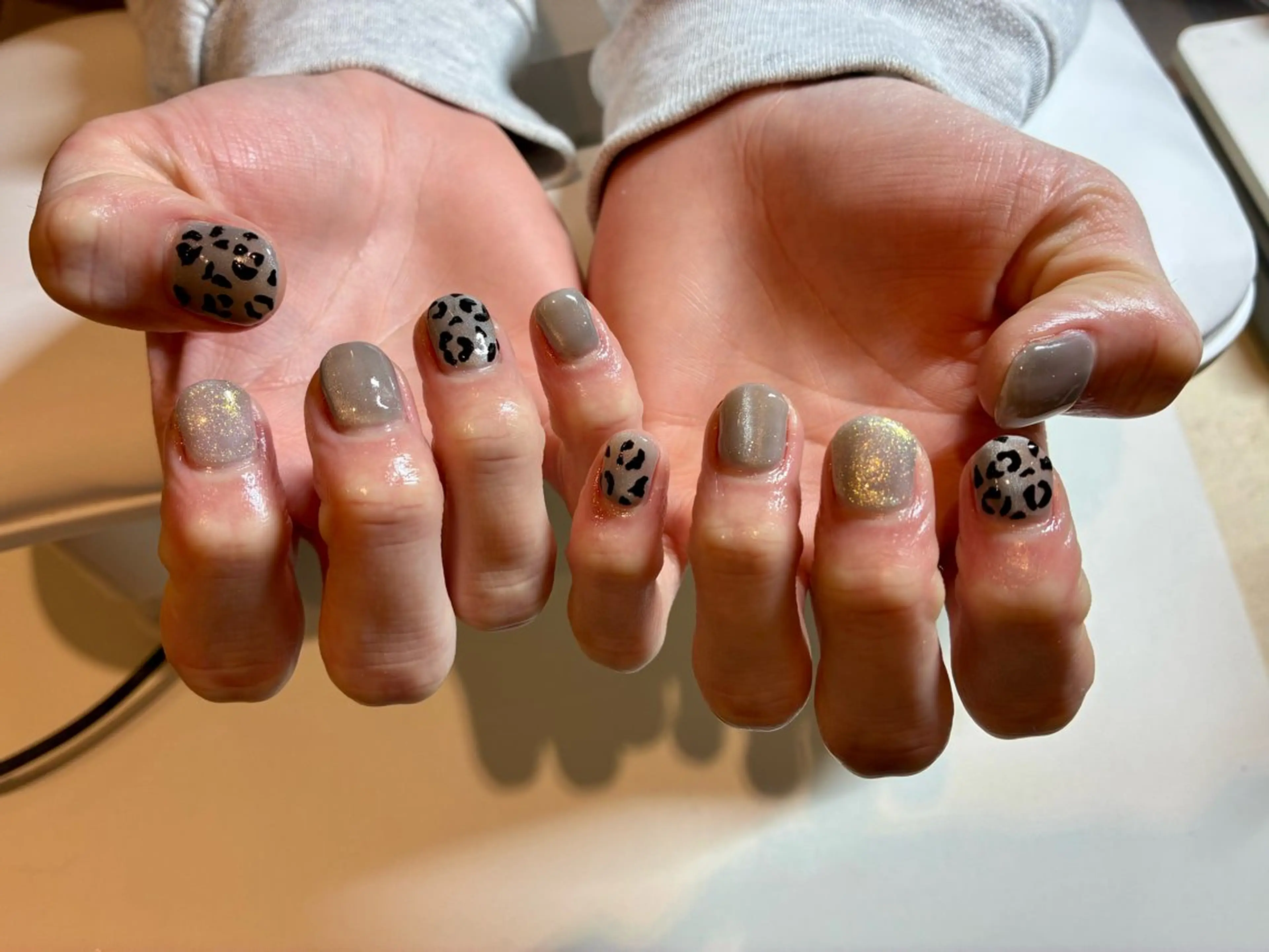 ネイル 太田 穂菜美のネイルデザイン