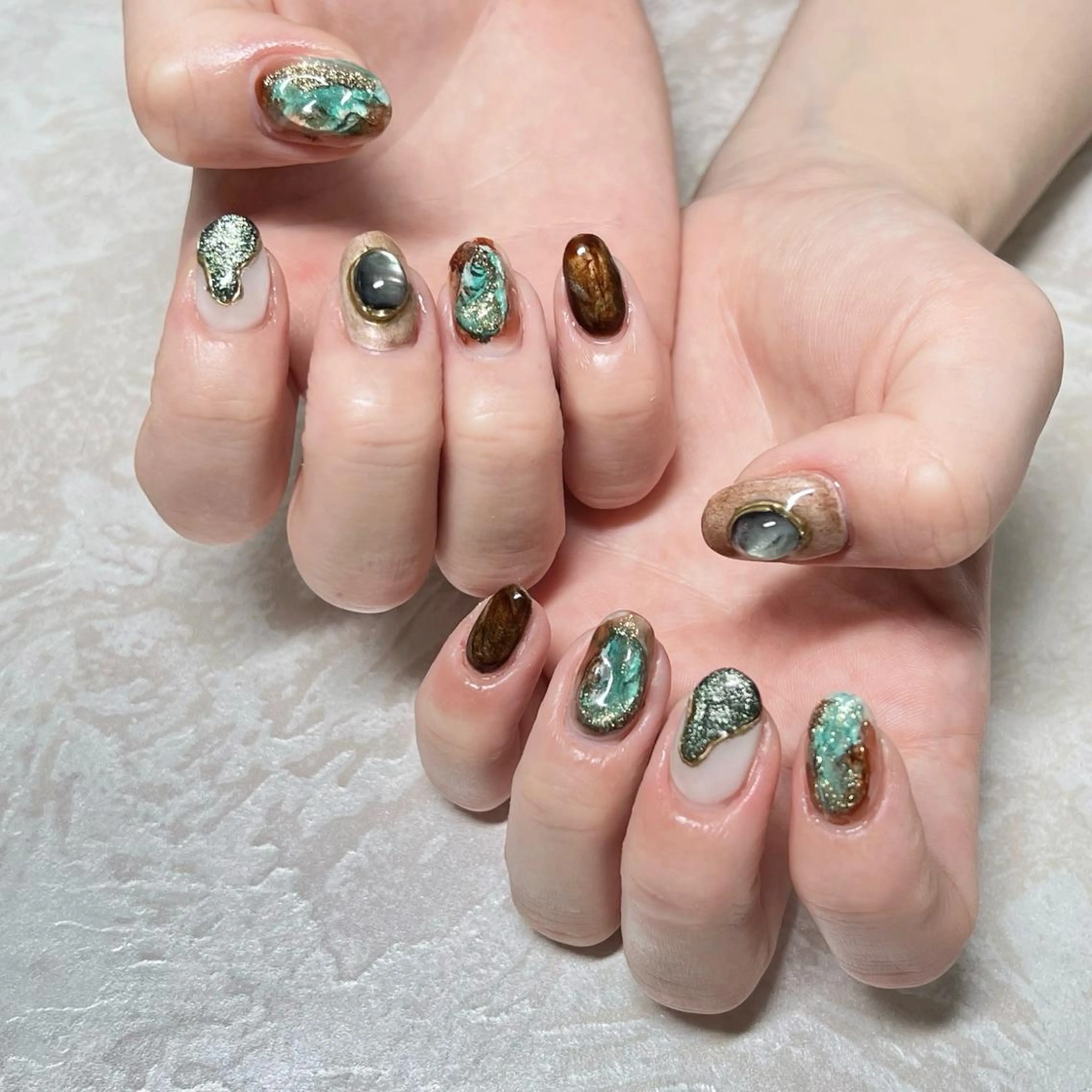 ネイル マグネットネイル ニュアンスネイル ショートネイル gemickle nailのネイルデザイン