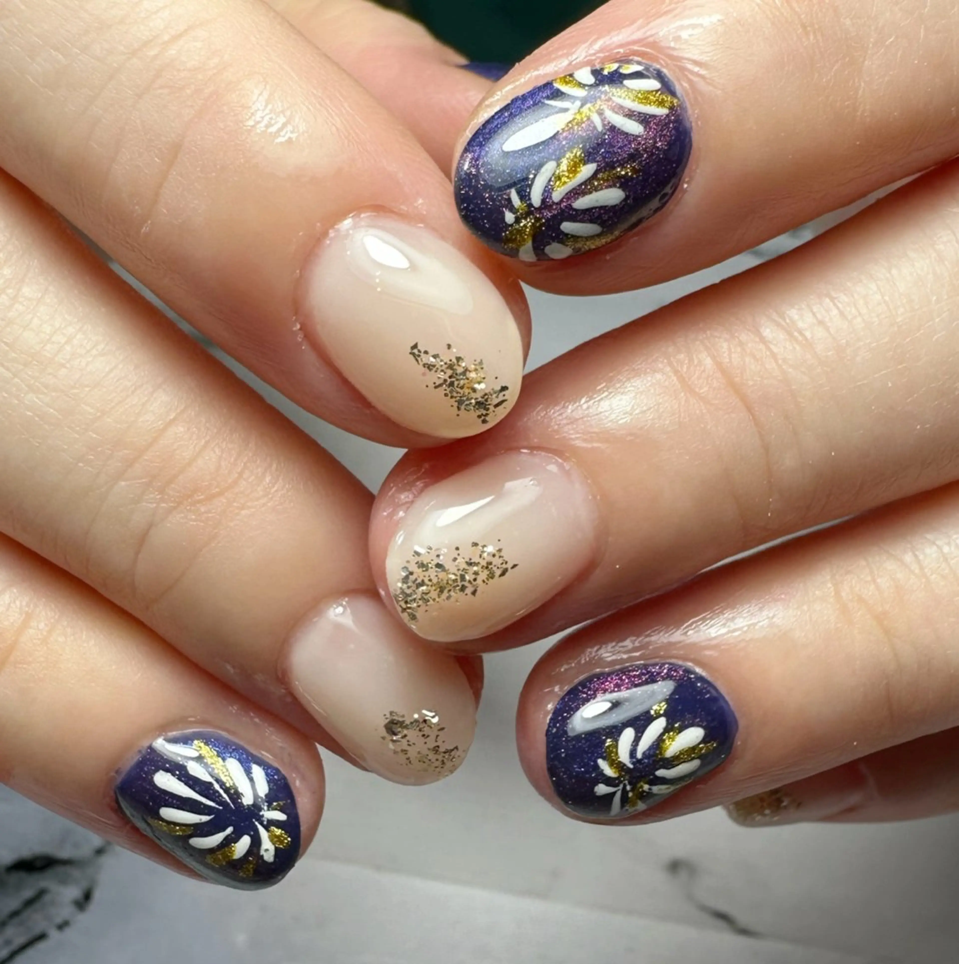 ネイル 新山 聖のネイルデザイン