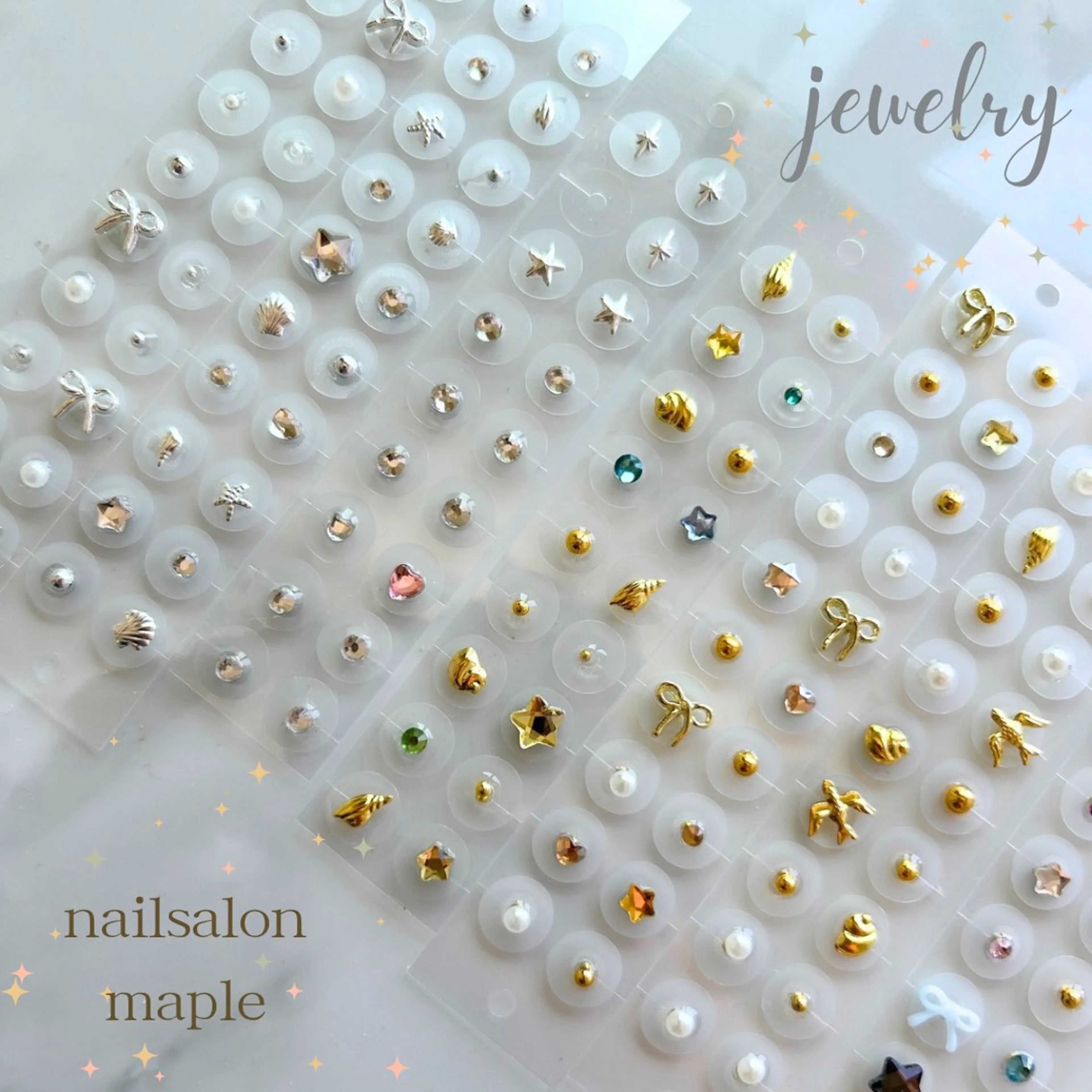 ネイルサロンメィプル所属・maple amiのネイルデザイン