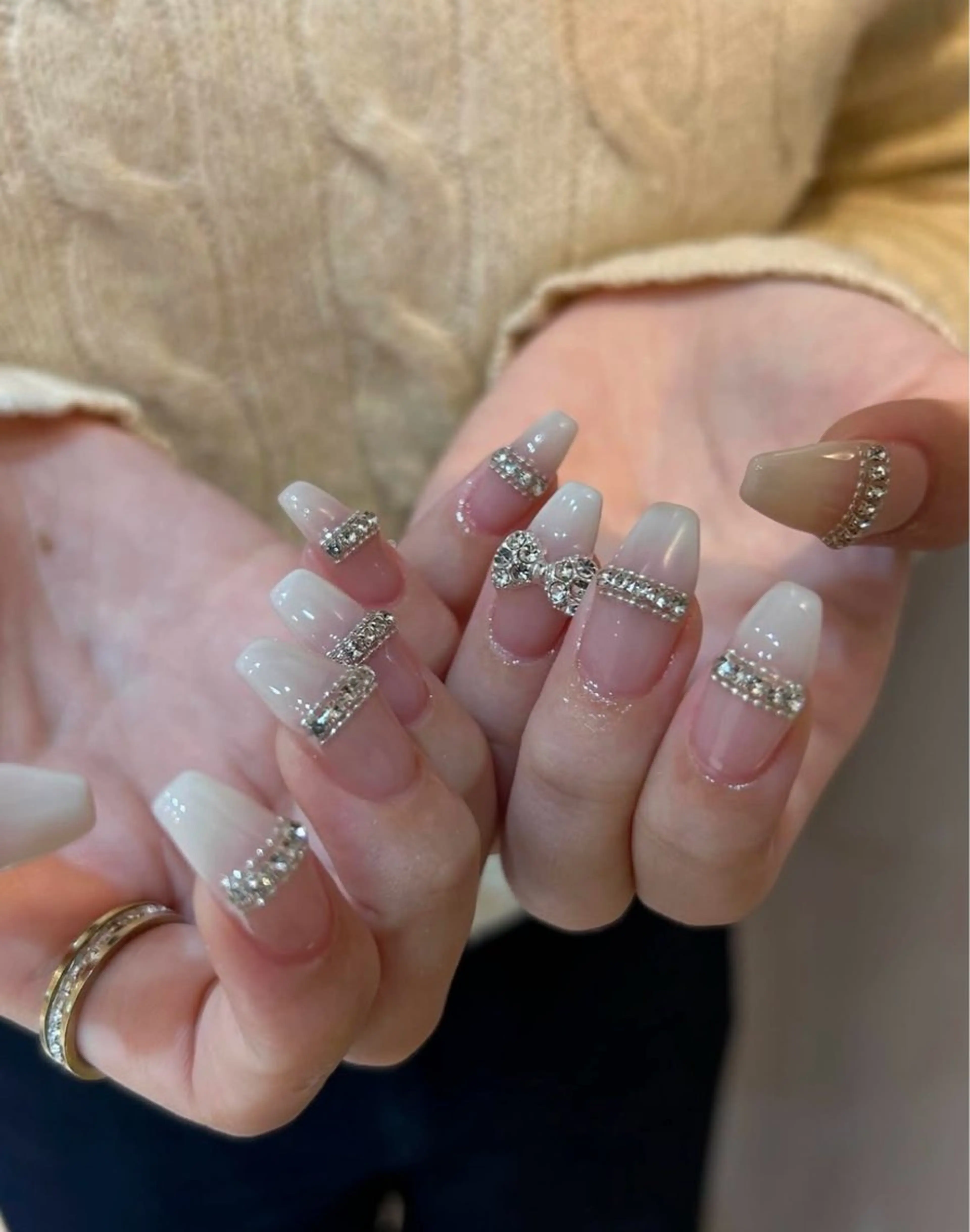 ネイル 韓国ネイル ニュアンスネイル シンプルネイル 春ネイル ワンホンネイル ハンドネイル ハンドケア Nihonthy Nail 新宿所属・Nihonthy Nail 新宿のネイルデザイン