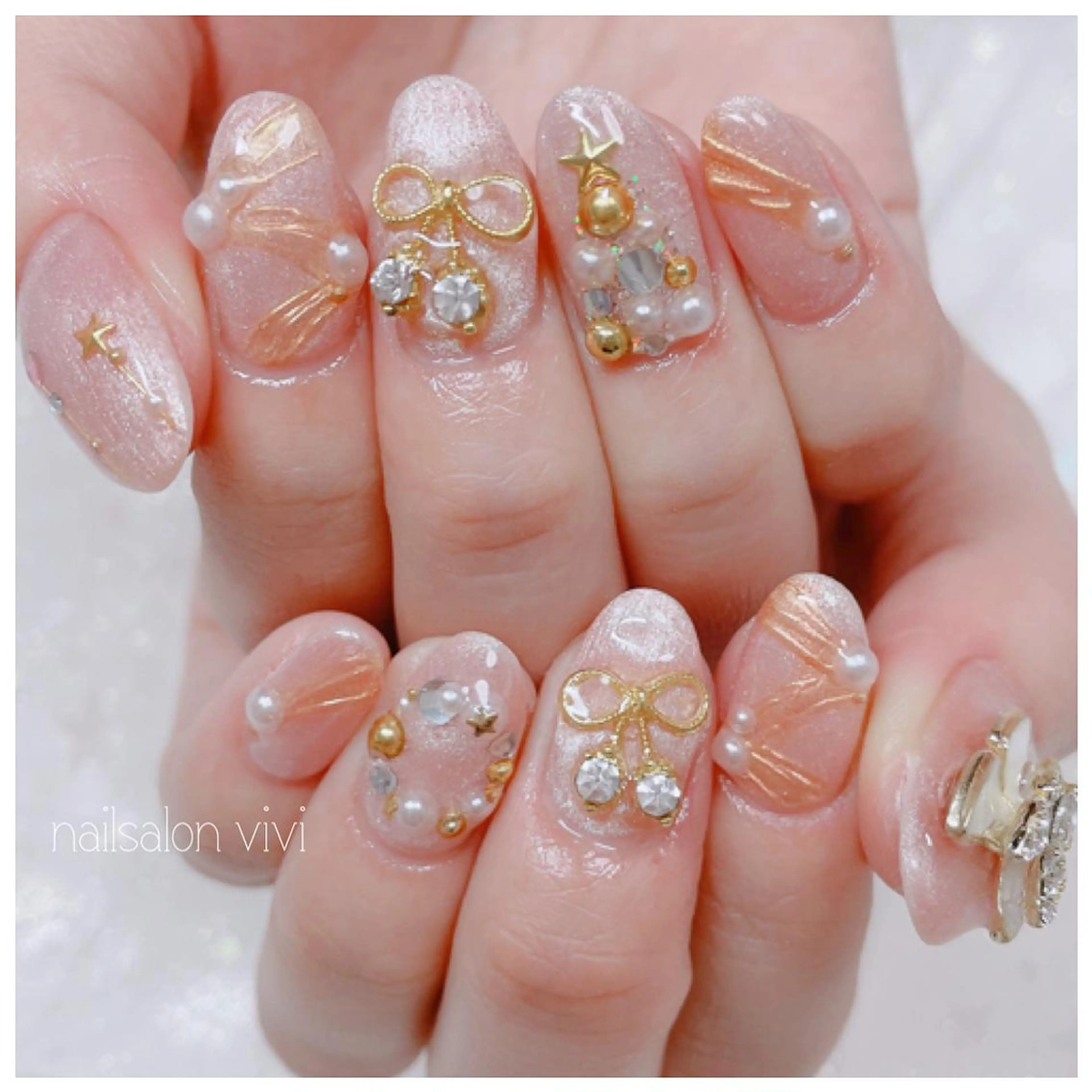 ネイル ＶＩＶＩ nailsalonのネイルデザイン