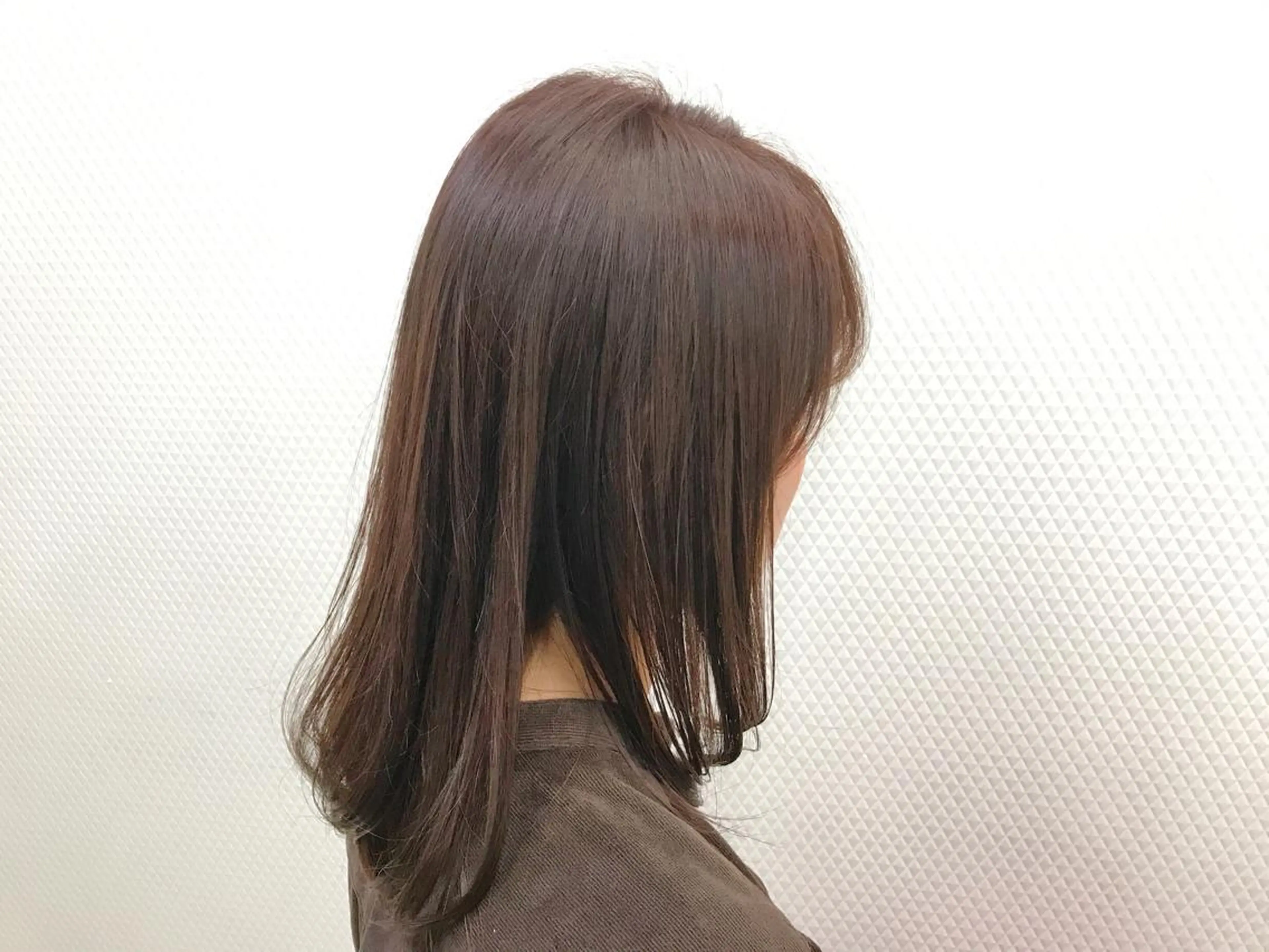 セミロング カラー カット ヘアカラー トリートメント 髪質改善/レイヤー/ 小顔/デザインのヘアスタイル