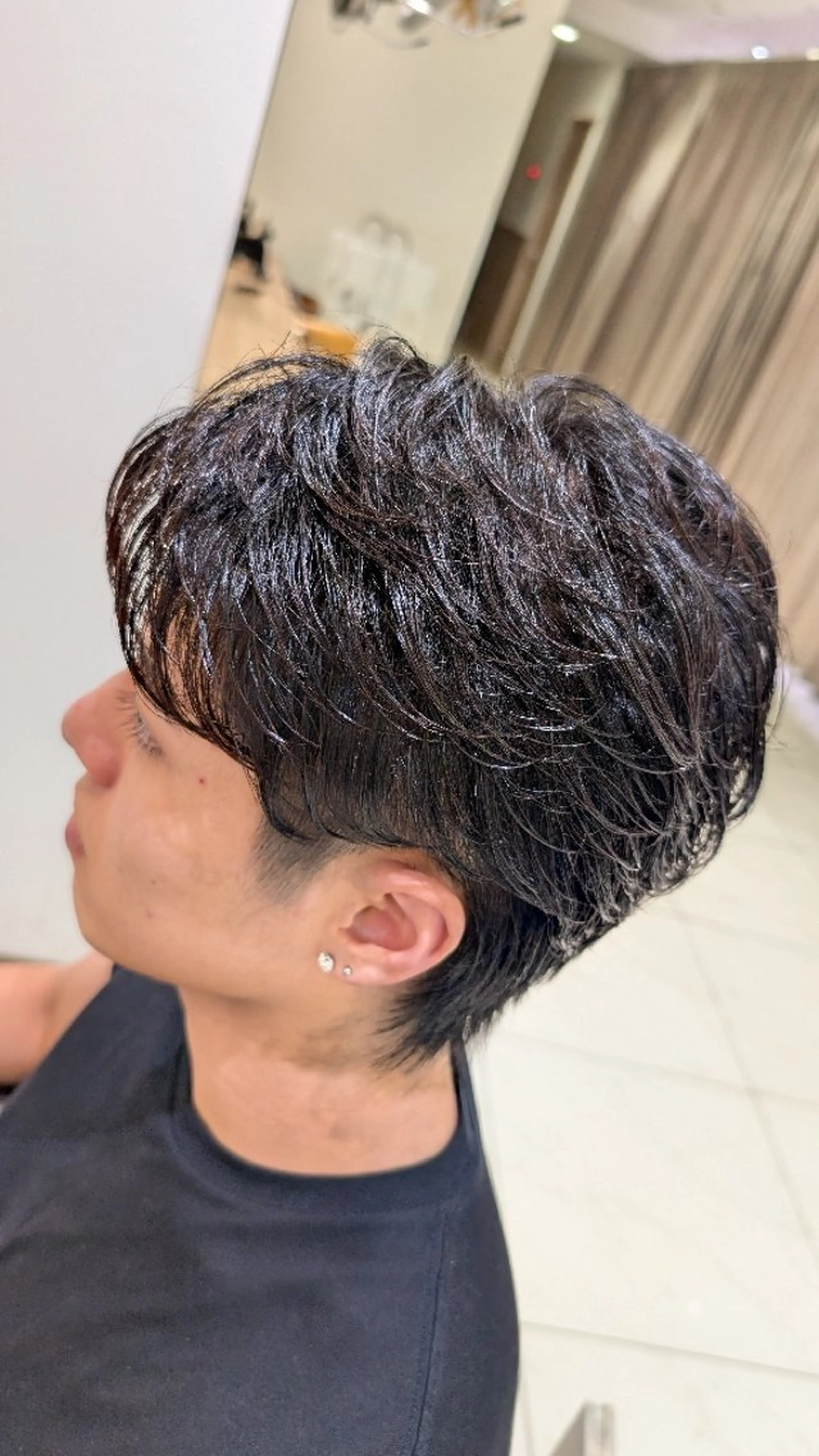 ショート 髪質改善 レイヤーカット 縮毛矯正 ツイストパーマ カット パーマ トリートメント ヘッドスパ ヘアセット 【メンズ特化】 稲次結人のヘアスタイル
