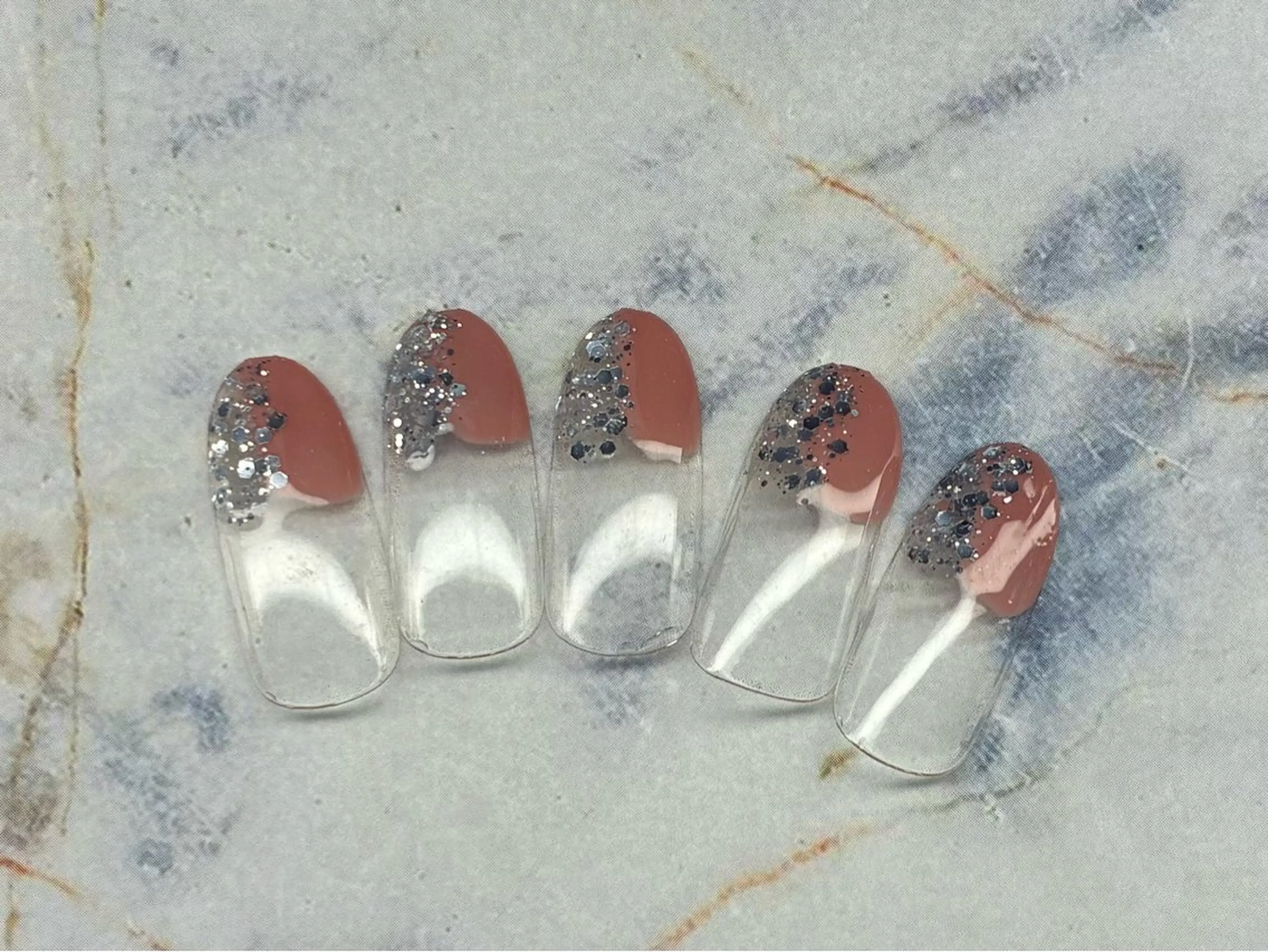 【オフ込み】塗りかけネイルの写真