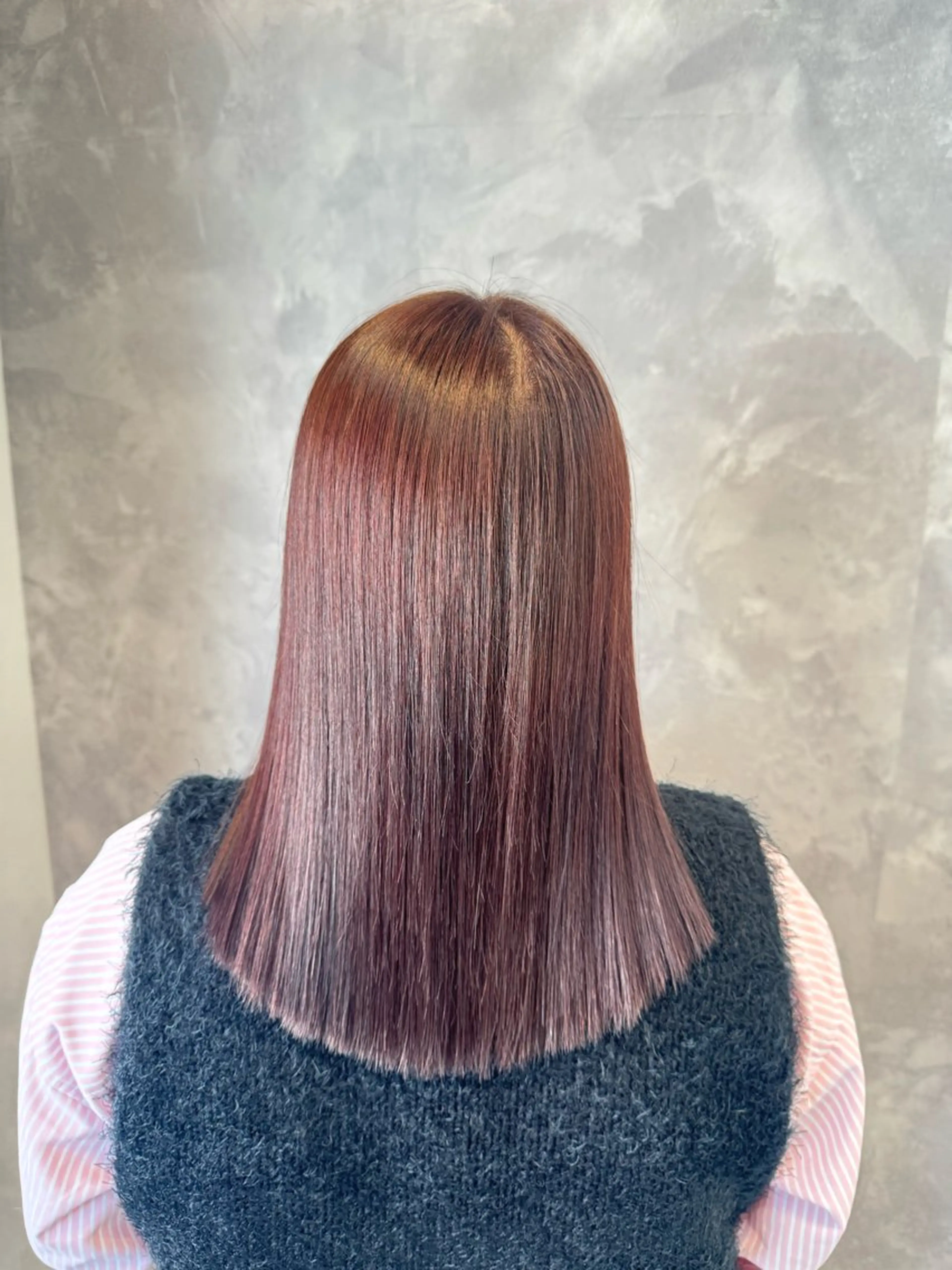 セミロング カラー ヘアカラー トリートメント ヒヨシ ルナのヘアスタイル