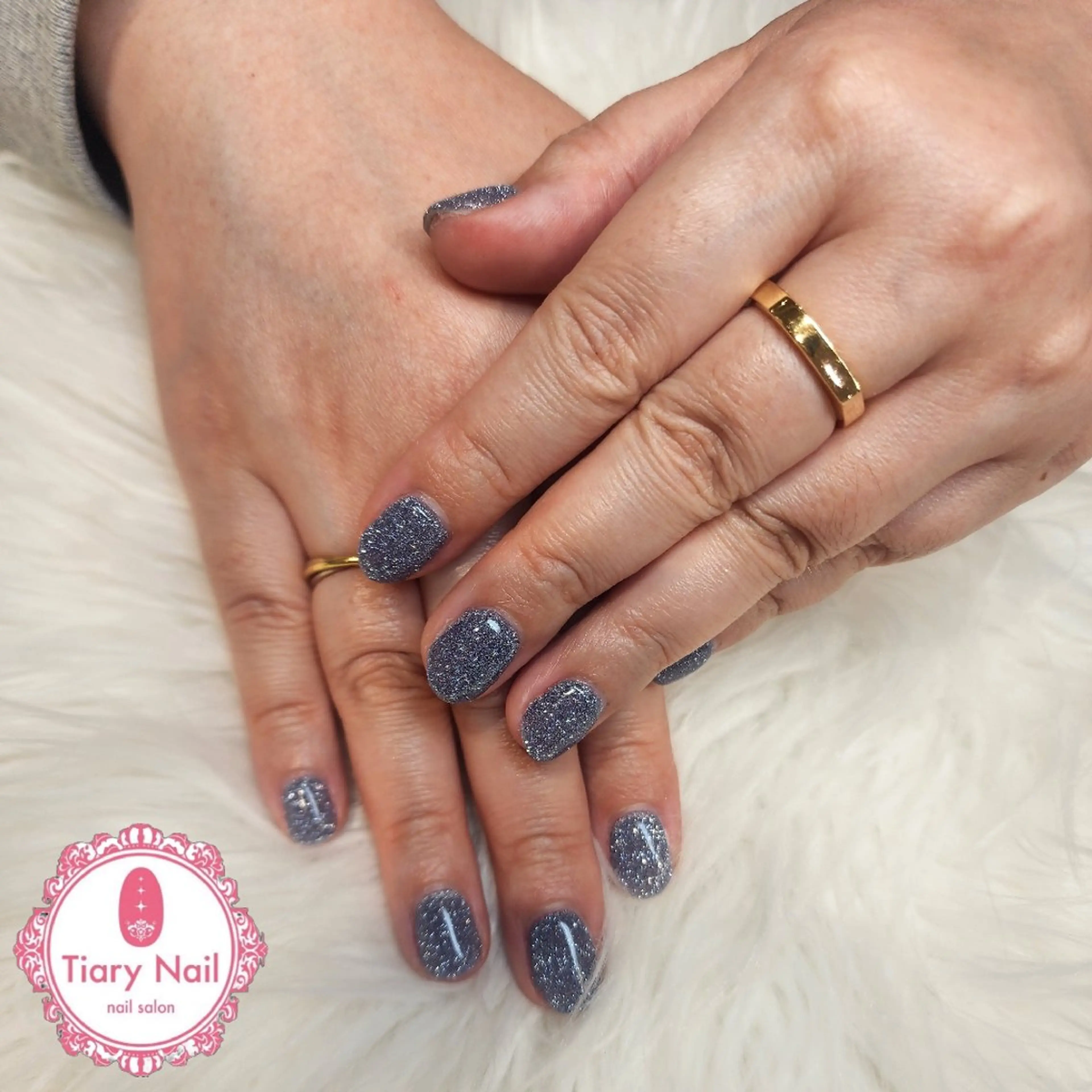 ネイル 💙🤍Tiary M🤍💙のネイルデザイン