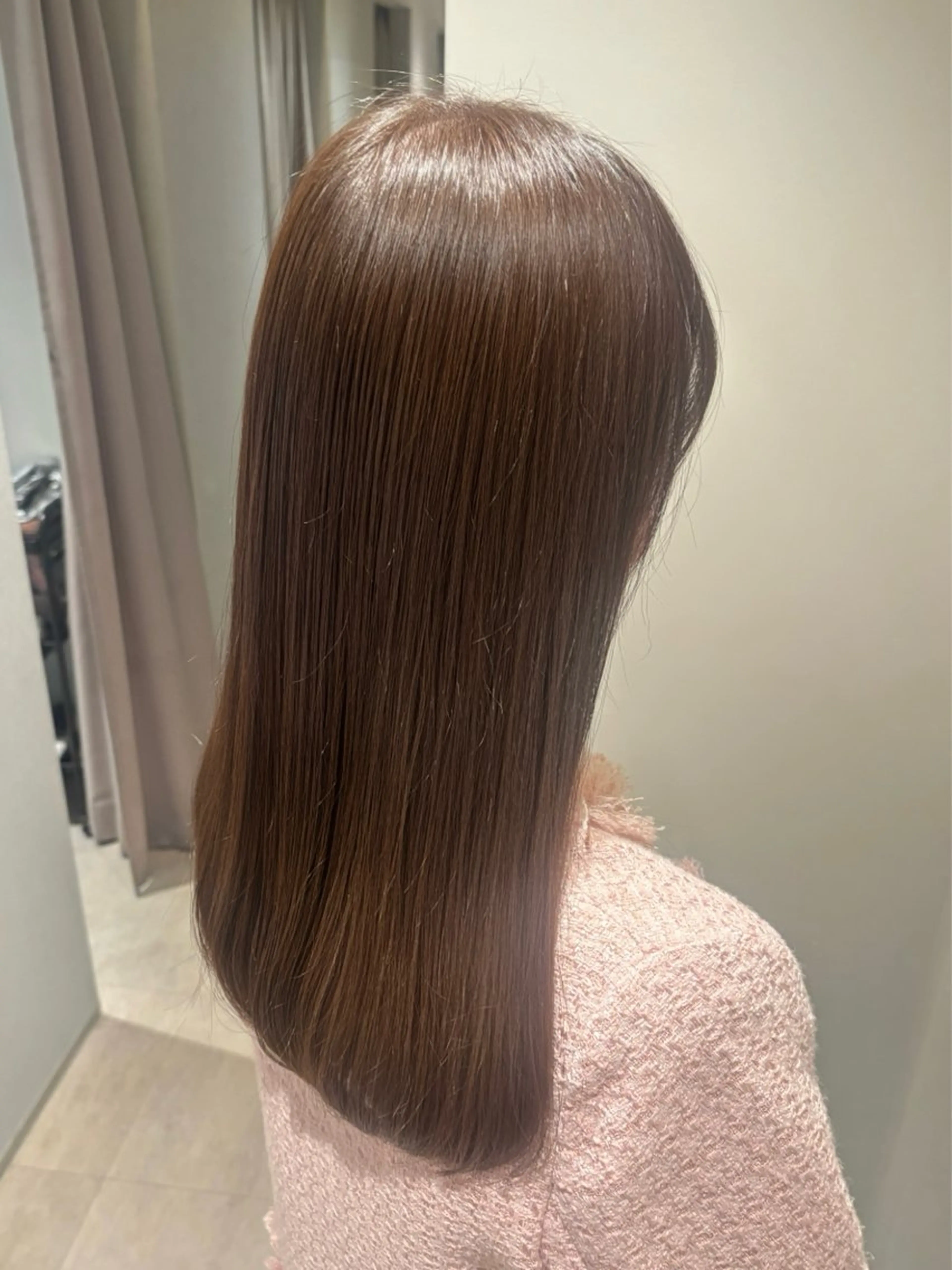セミロング カラー カット ヘアカラー トリートメント 髪質改善カラー ベージュ🤎YUMEのヘアスタイル
