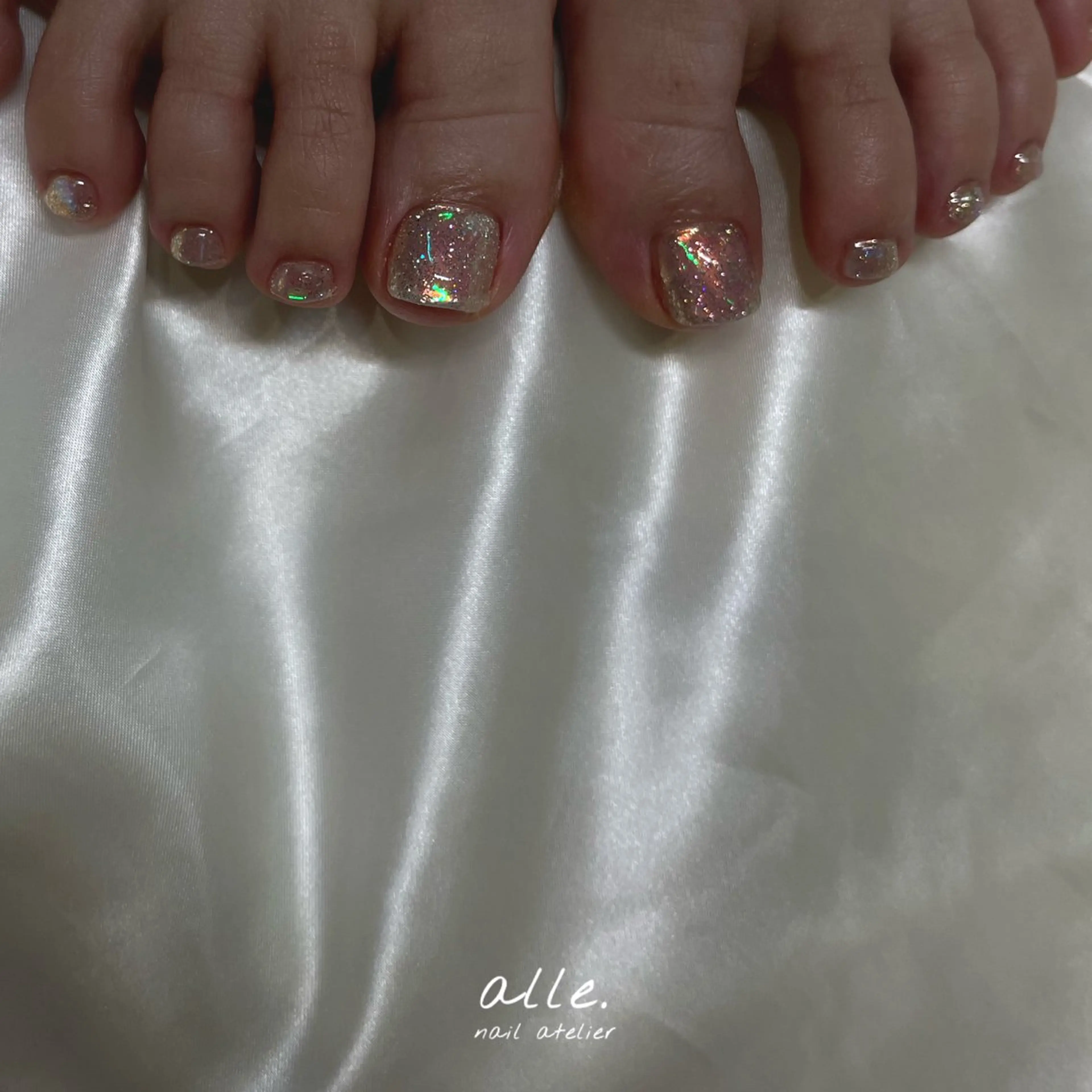ネイル フットネイル atelier alle.のネイルデザイン