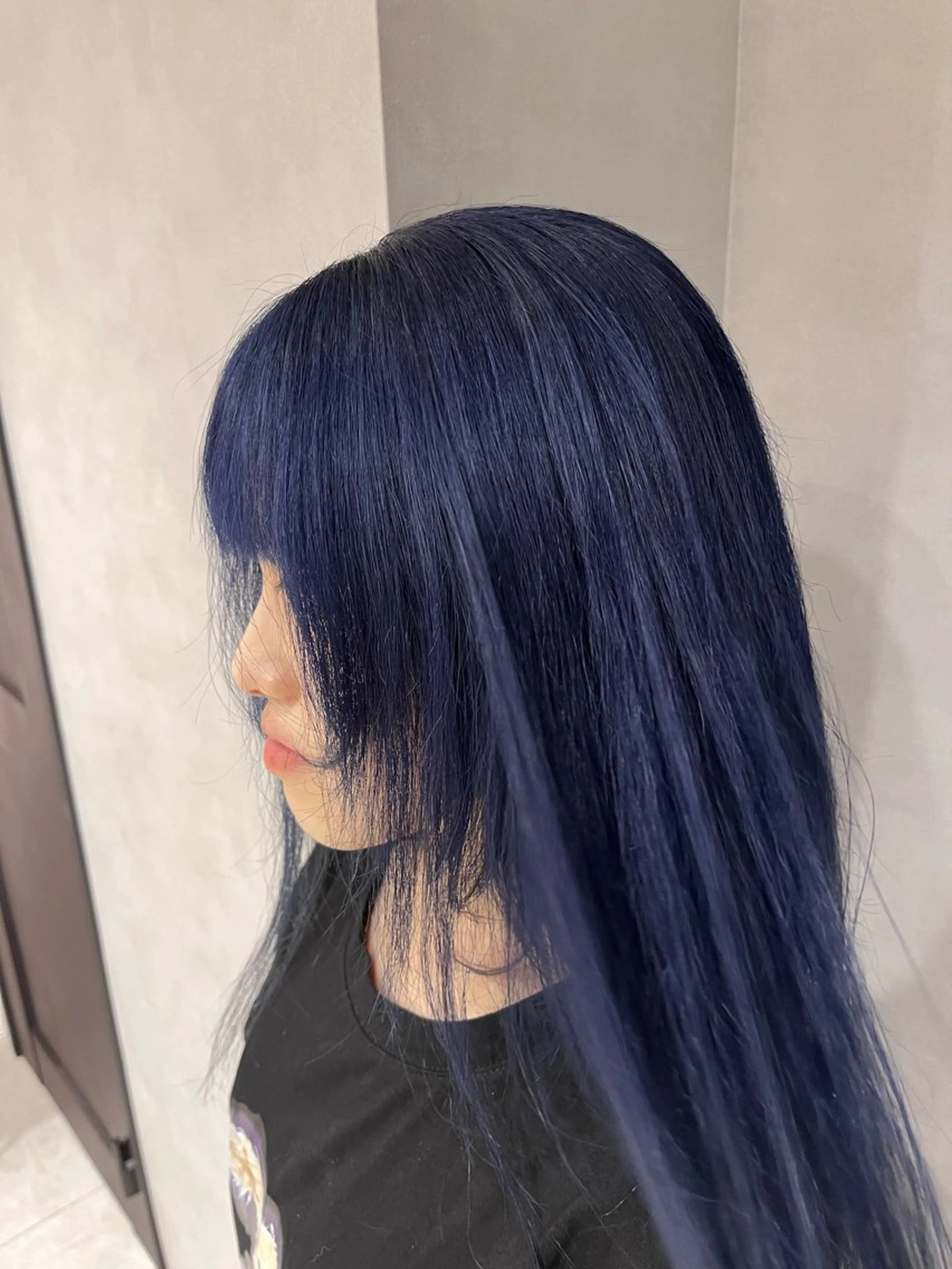 カラー ブリーチ ブルーカラー NYLON.所属・ブリーチ/縮毛矯正 ❤️‍🔥シンノスケのヘアスタイル