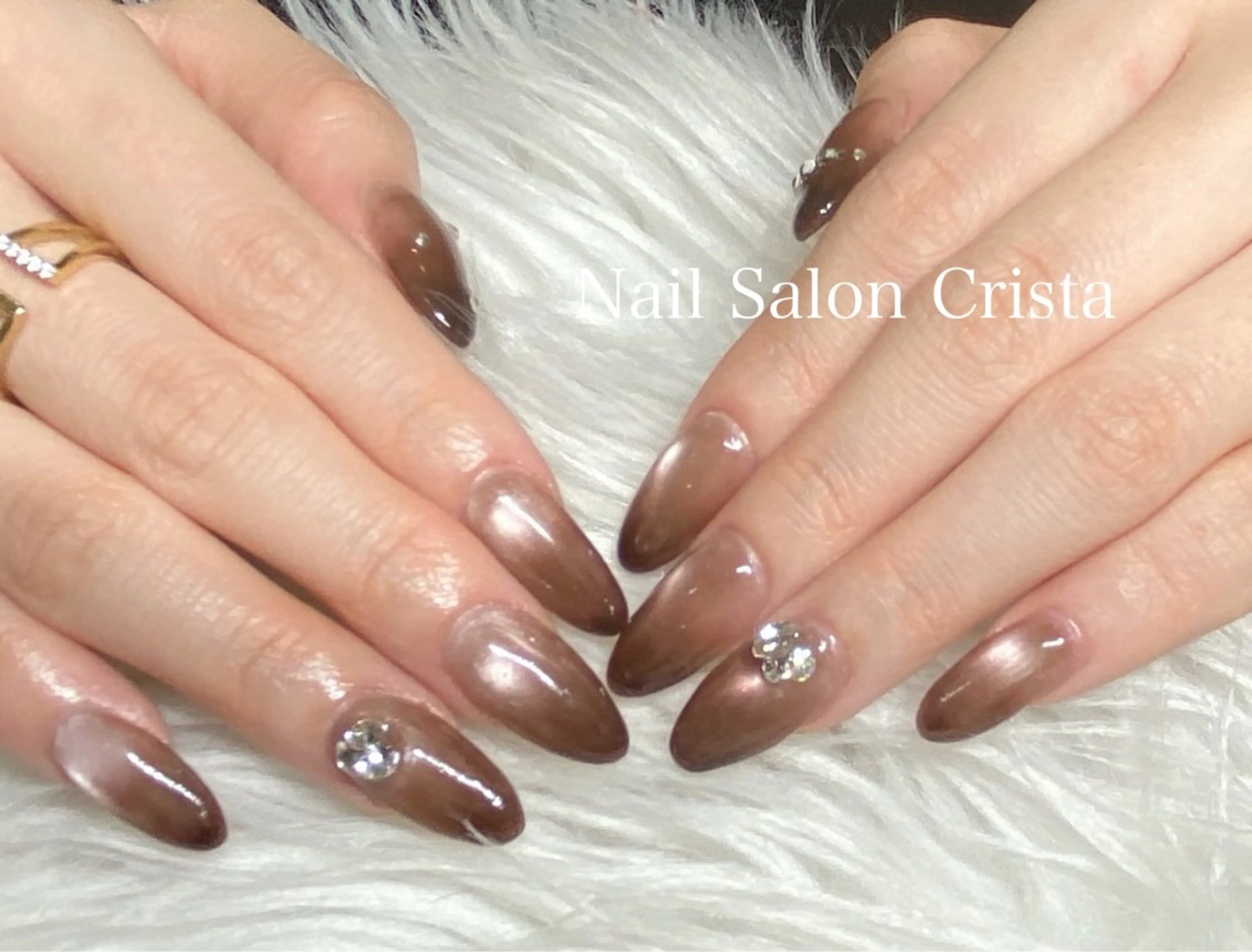 ネイル ブラウン ジェルネイル グラデーション パラジェル CRISTA所属・CRISTA MOMOのネイルデザイン