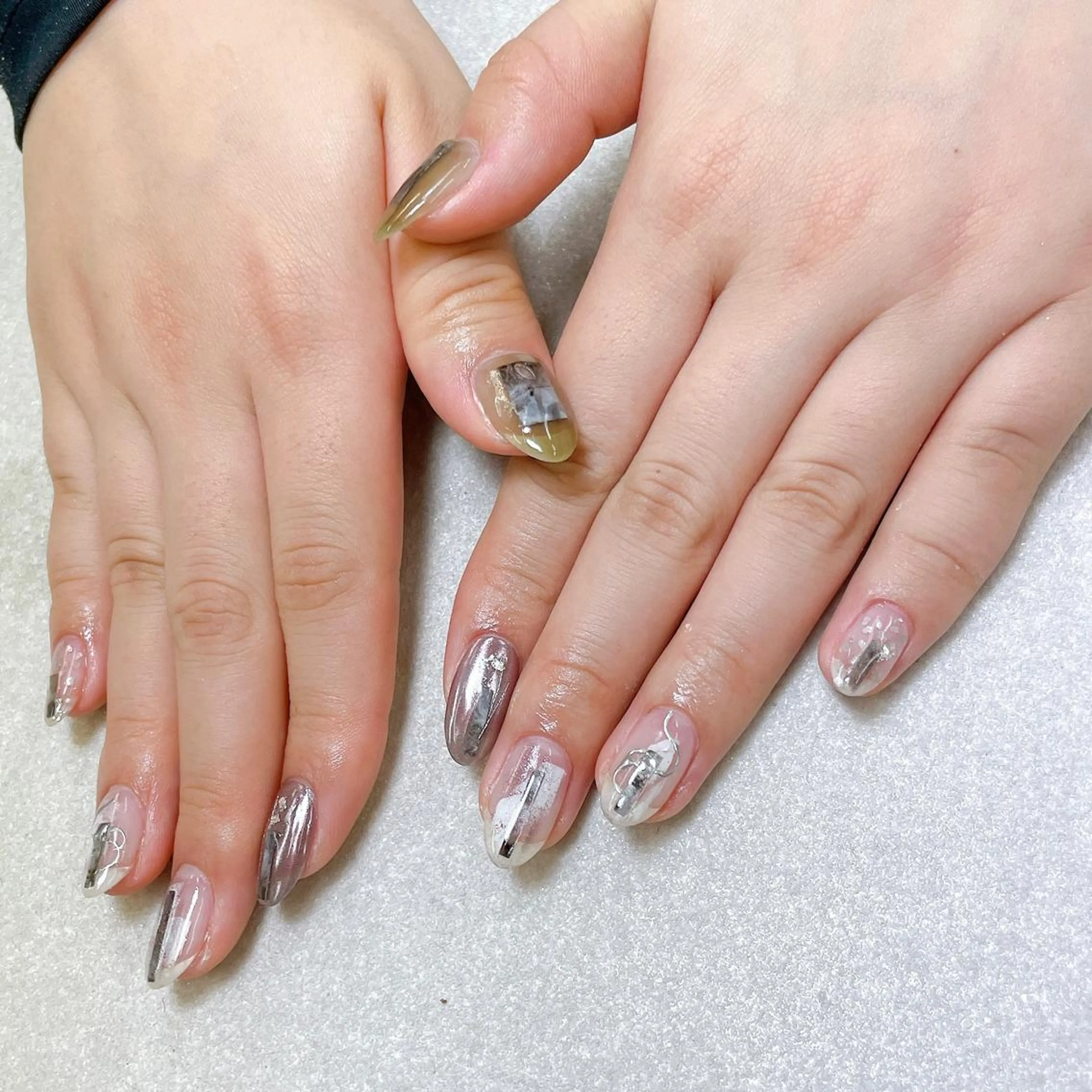 ネイル ハンドネイル A85G ayakoのネイルデザイン