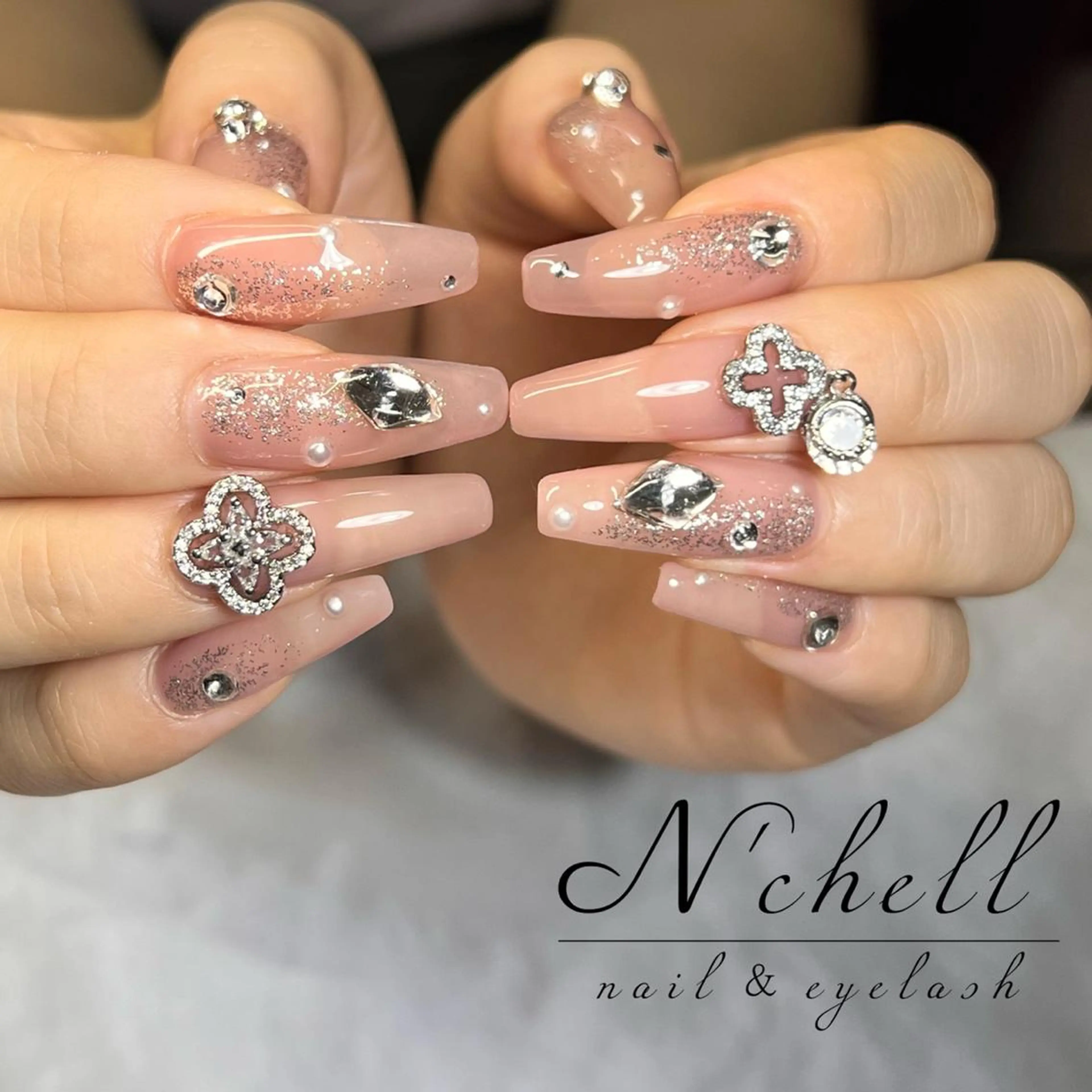 ネイル ハンドネイル Nailist Aoiのネイルデザイン