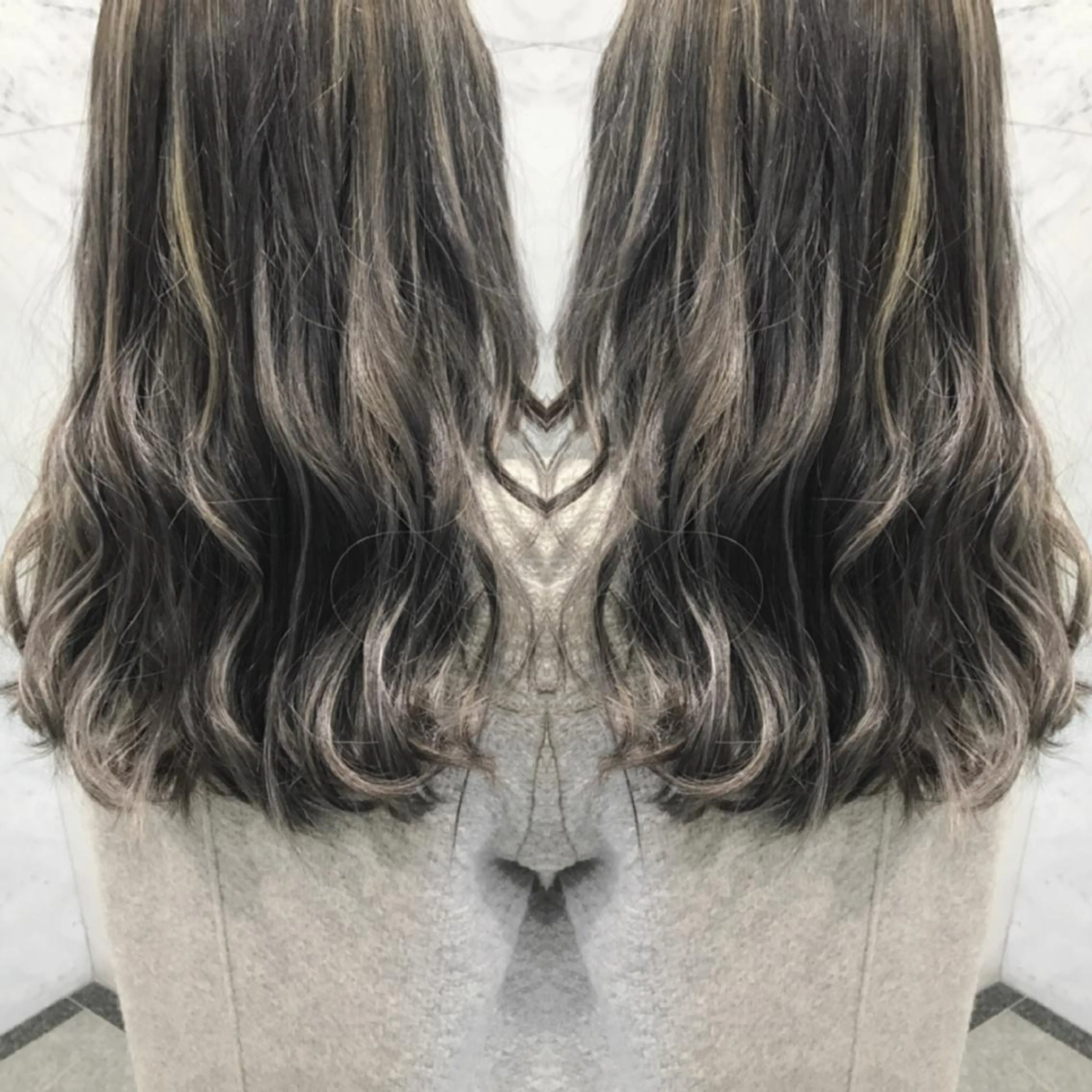 セミロング カラー ヘアカラー cecil hair所属・重政 和樹のヘアスタイル