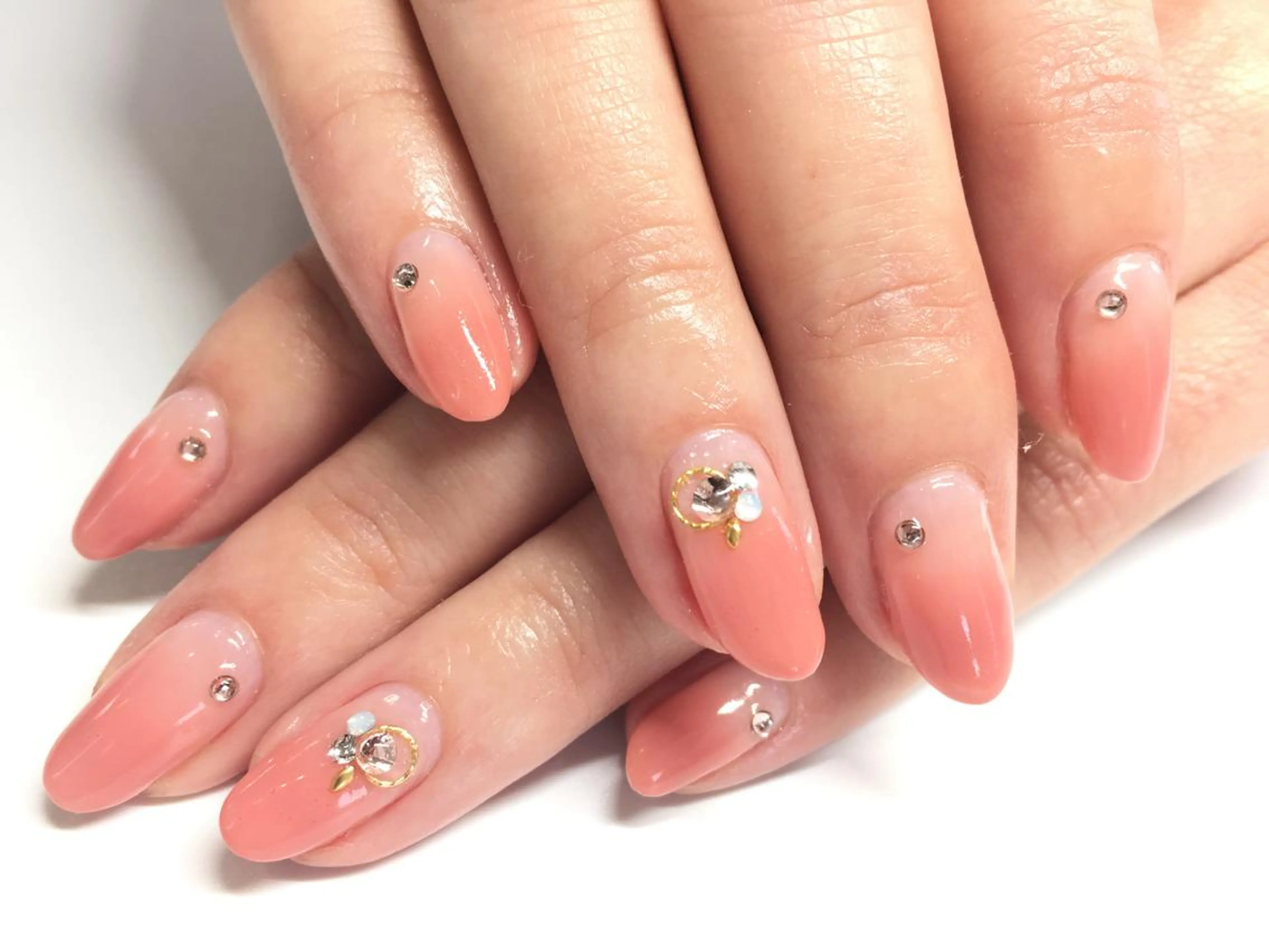 ネイル Aim* 深爪・自爪育成専門店のネイルデザイン