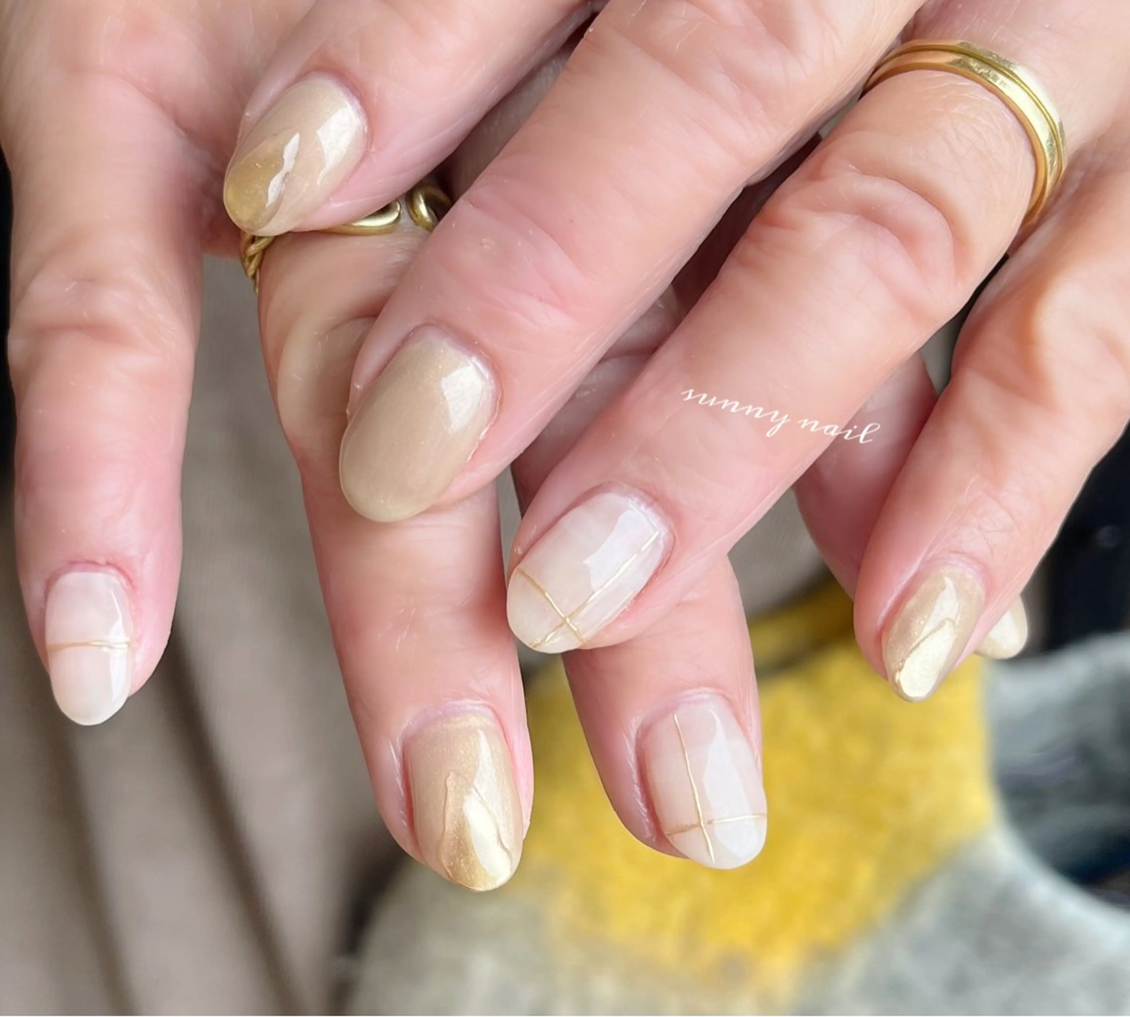 ネイル ジェルネイル ミラーネイル ニュアンスネイル パラジェル ぷっくりネイル sunny nailのネイルデザイン