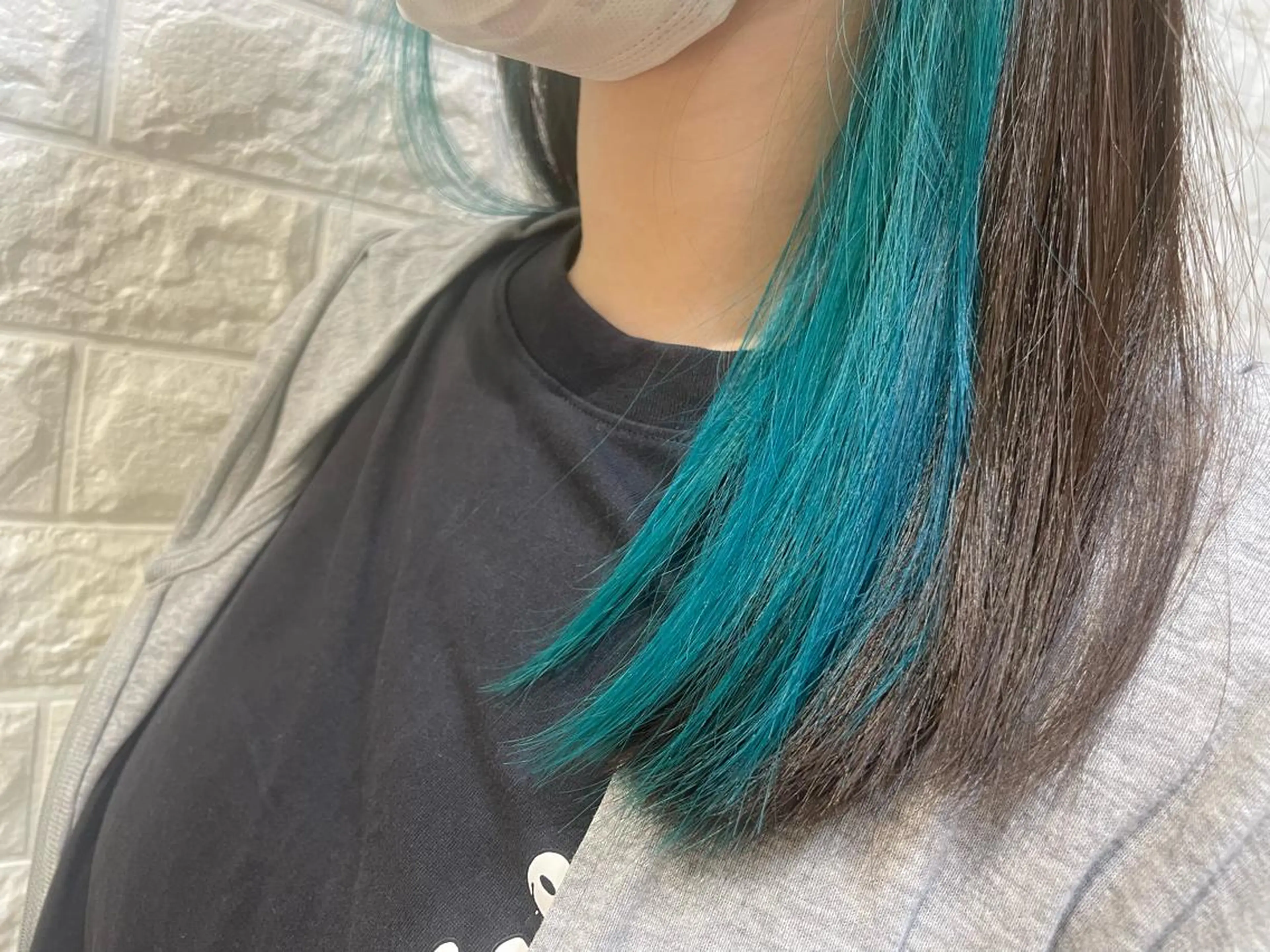 セミロング ヘアカラー 福森 みずきのヘアスタイル