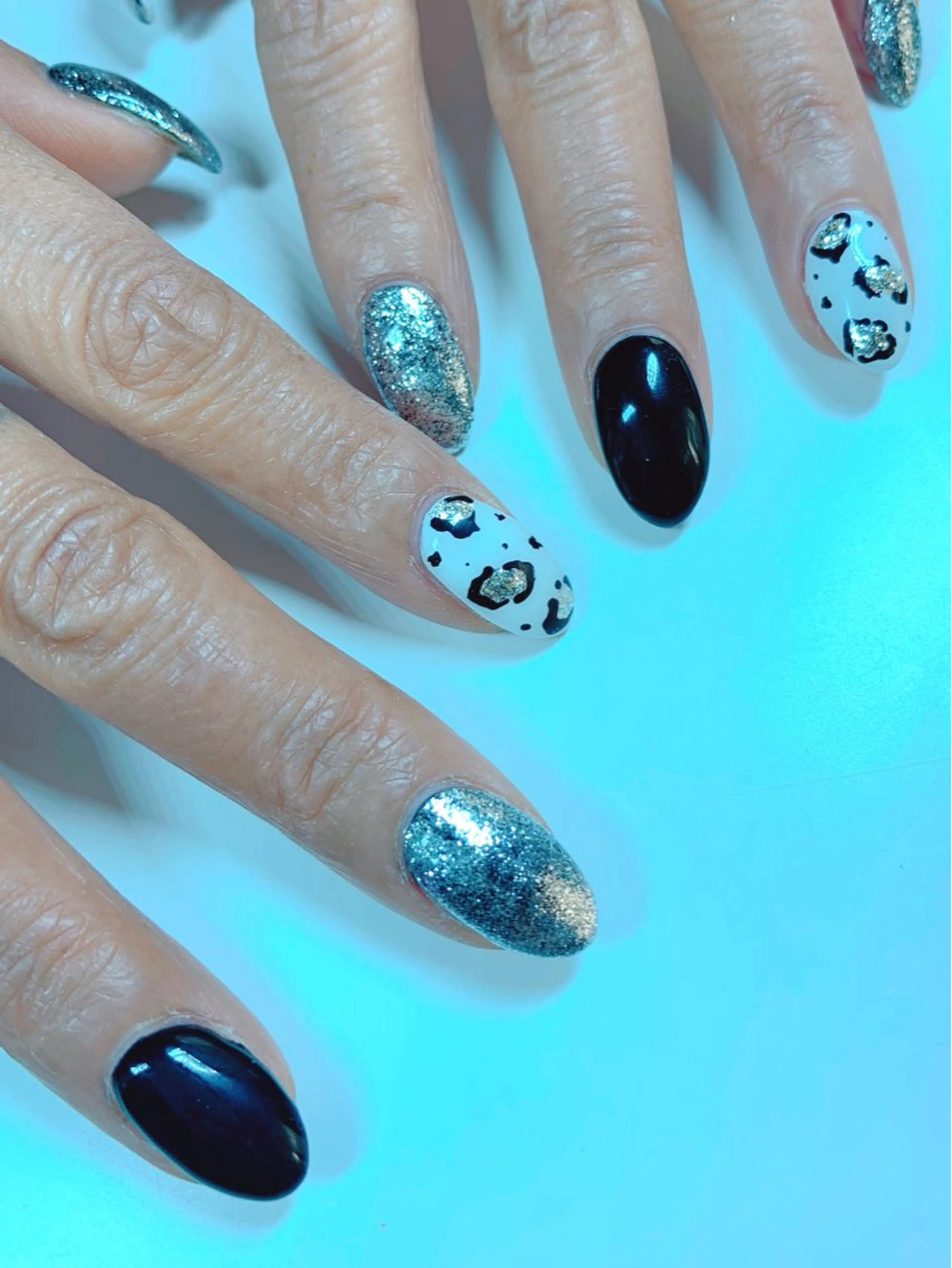 ネイル sharetrust 🐳AKEのネイルデザイン