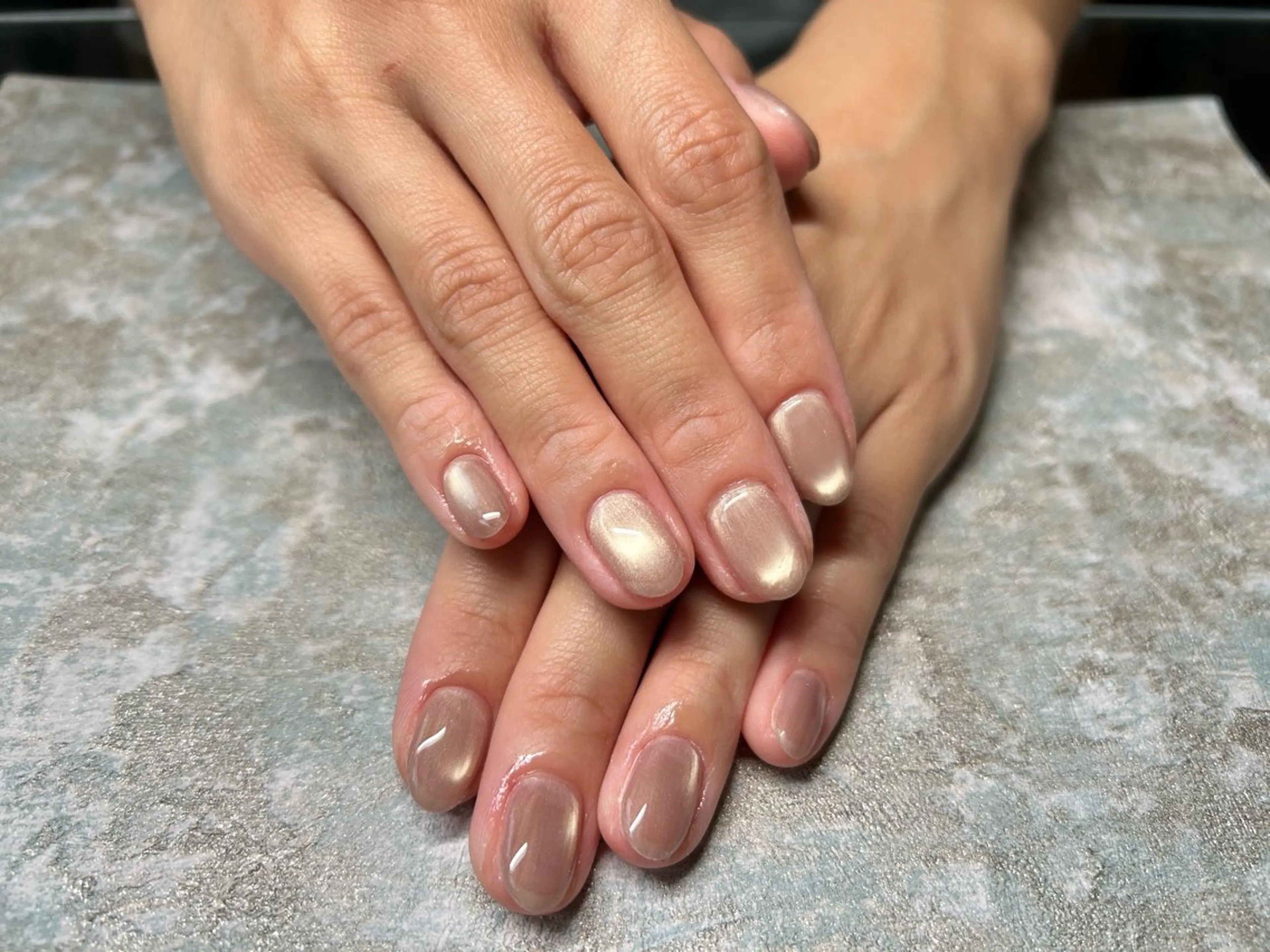 ネイル マグネットネイル ハンドネイル Lisa’s Salonのネイルデザイン